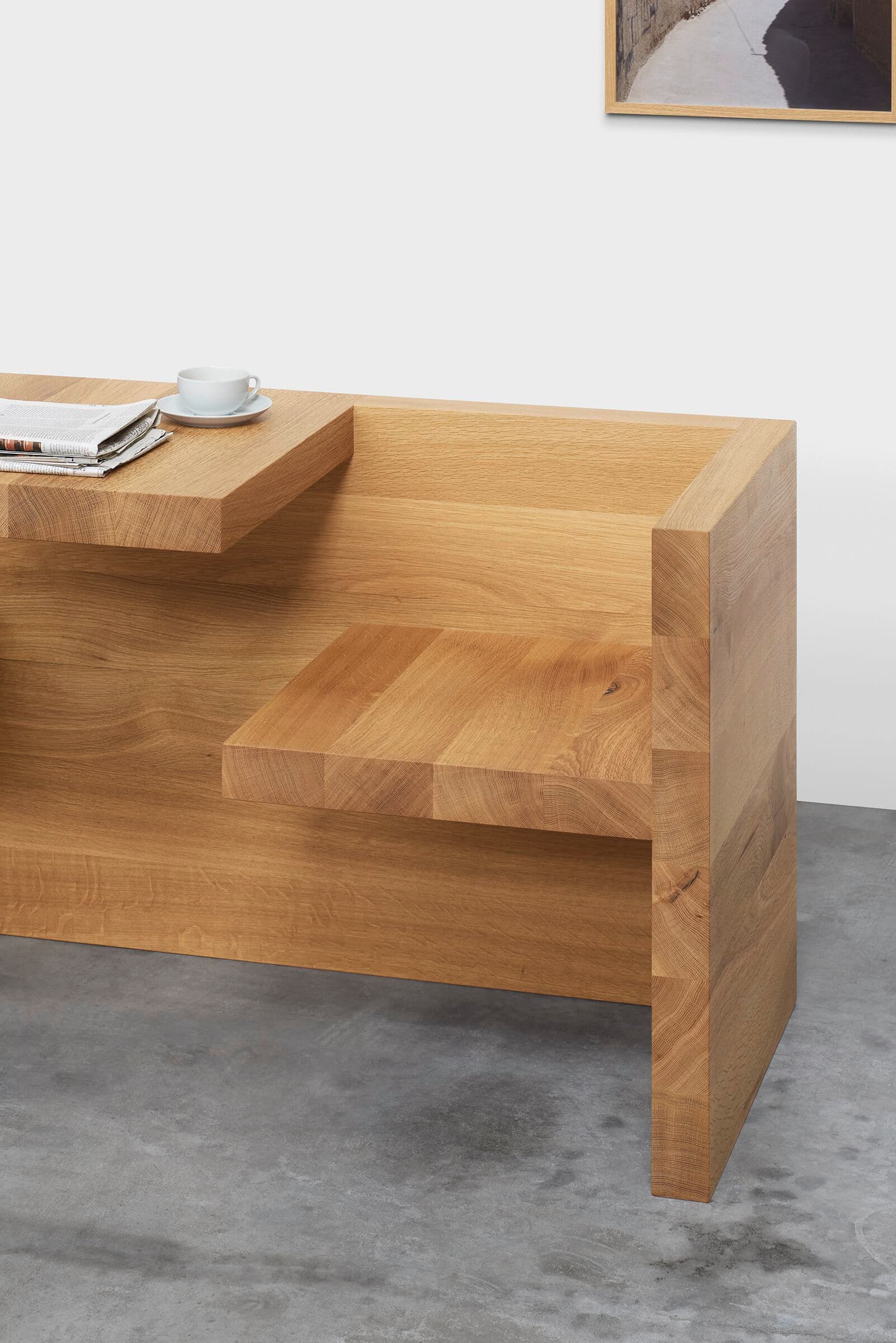 E15
TAFEL
Bench with table — 4