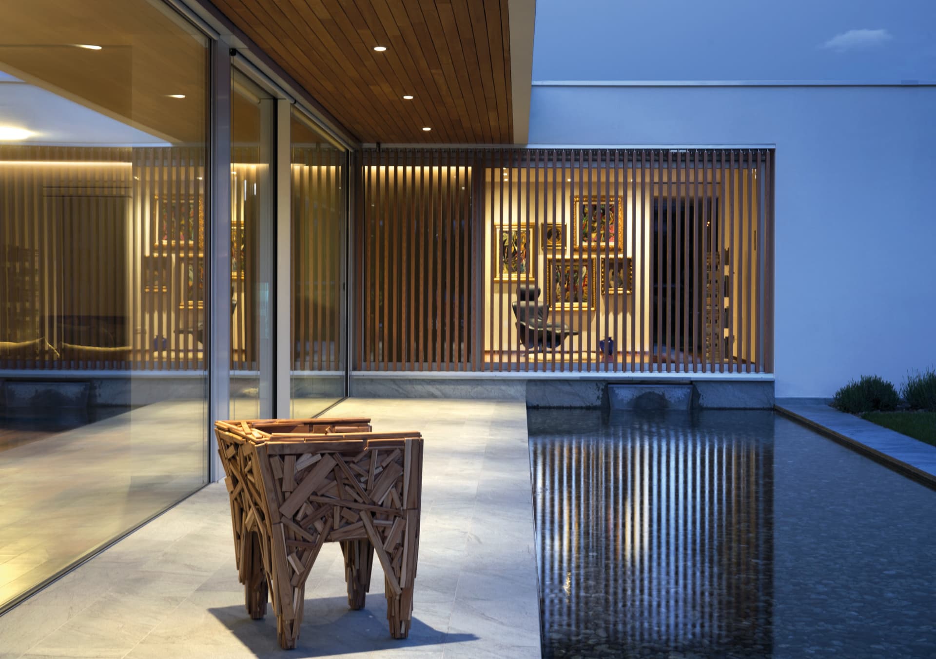 Edra
FAVELA
Armchair — 3