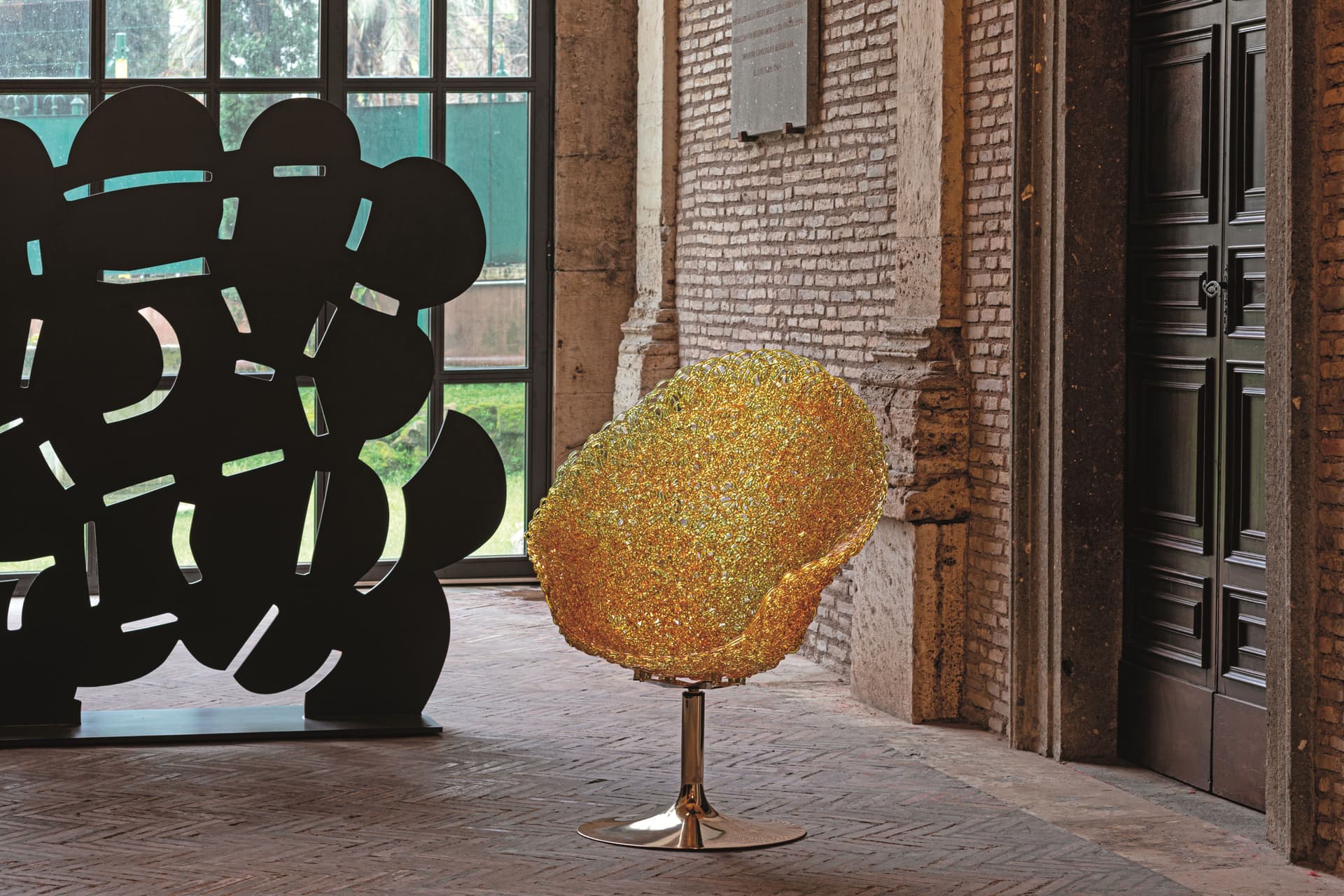 Edra
MARGHERITA
Armchair — 12