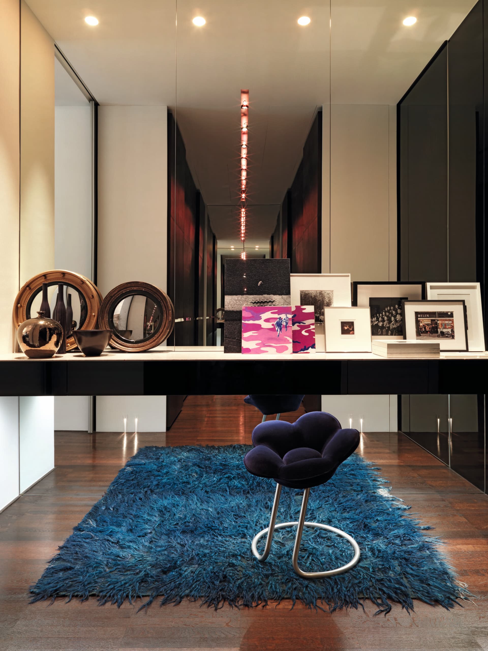 Edra
SOSHUN
Stool
