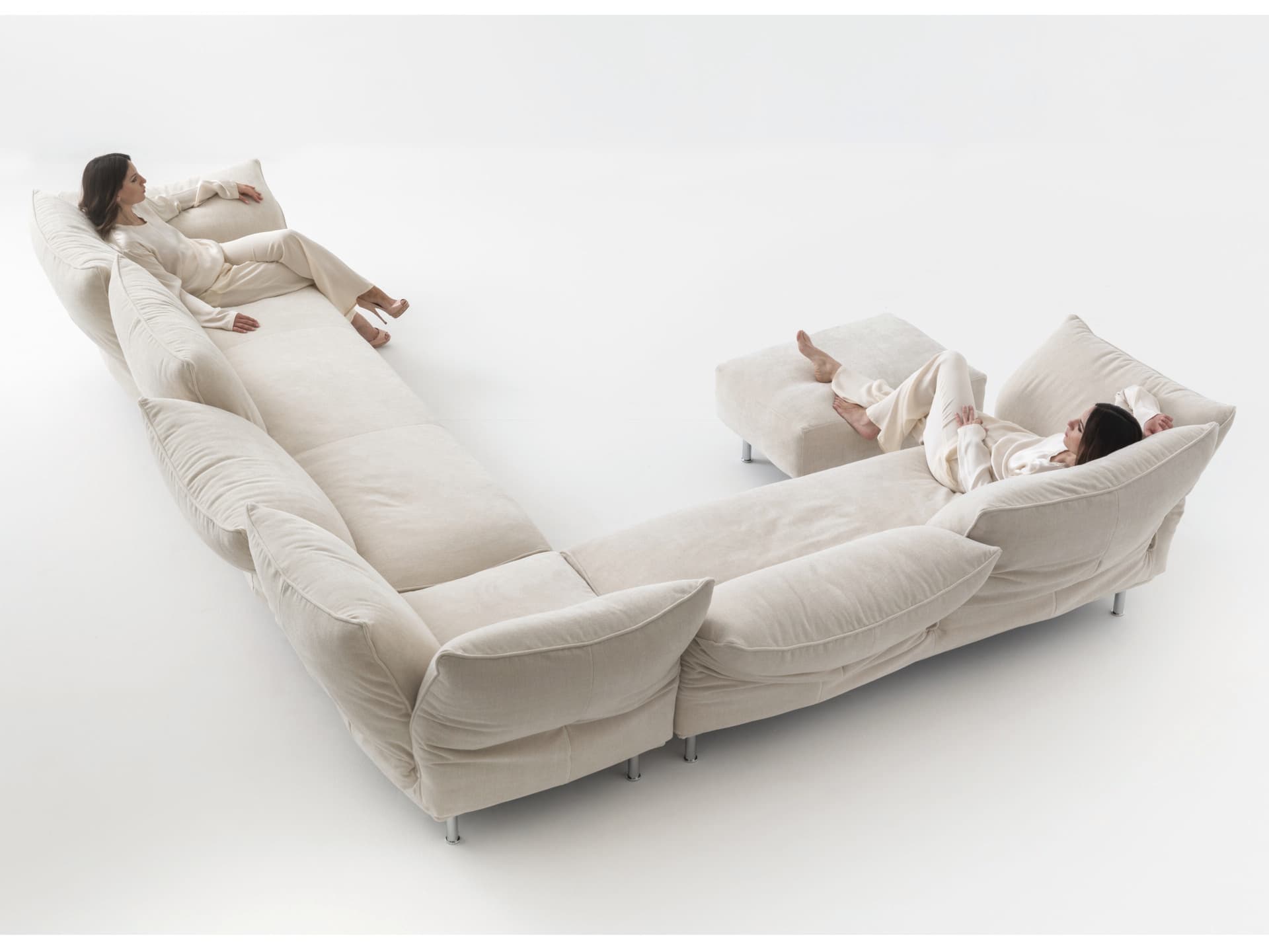Edra
STANDALTO
Sofa — 4