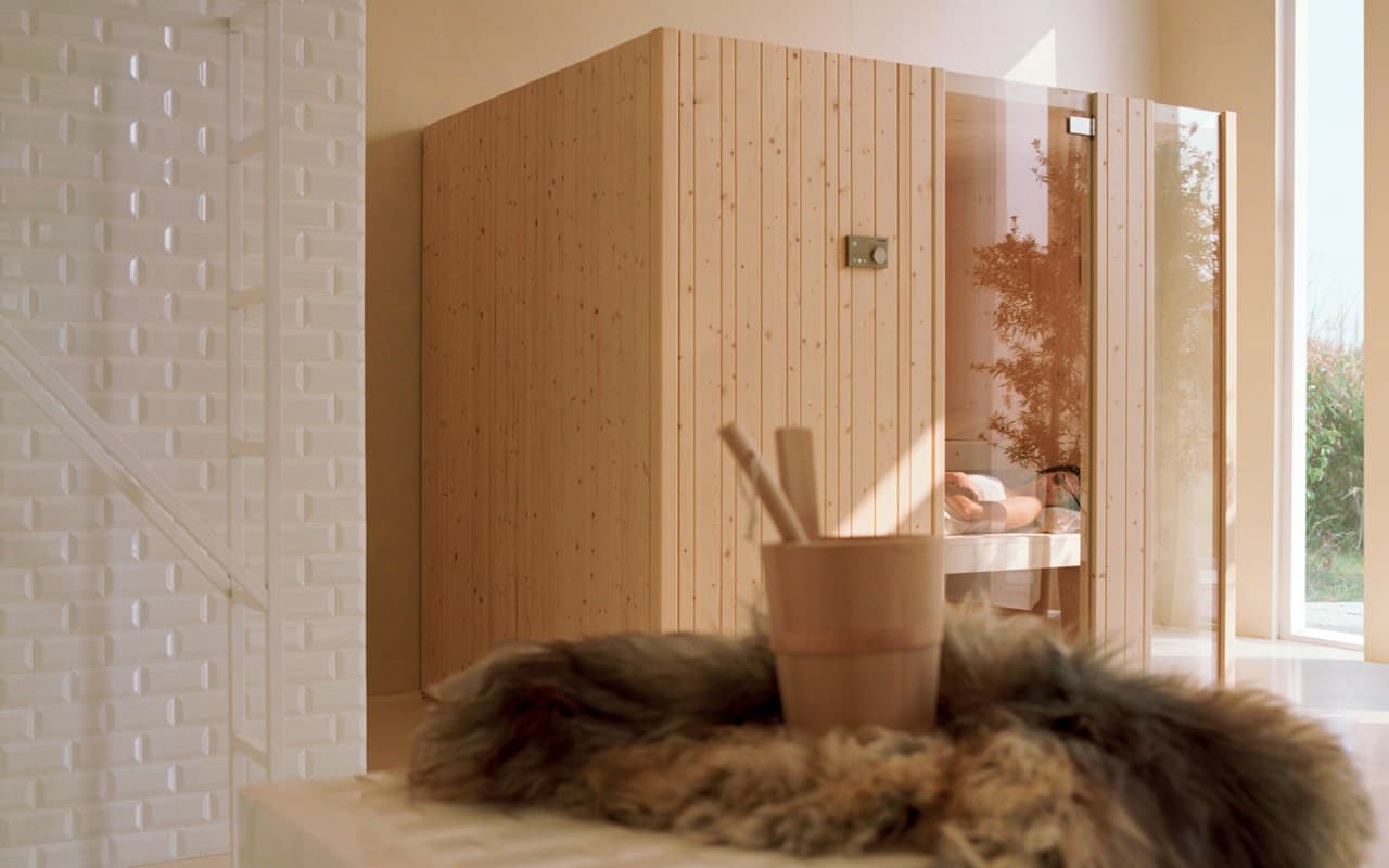 EFFEGIBI
AUKI
Finnish sauna — 3