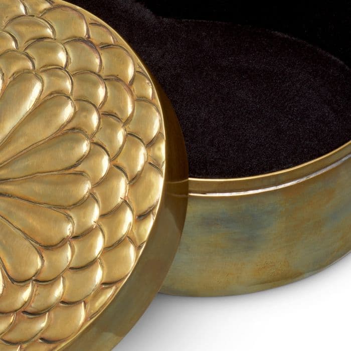 Eichholtz
MEIJI
Brass jewel box — 5