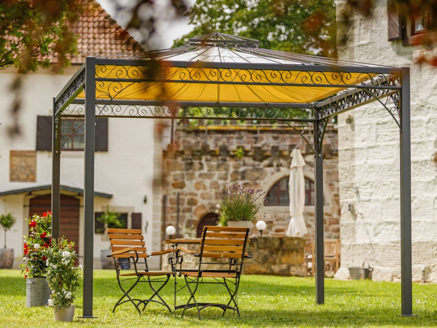 ELEO
GENUA
Wrought iron gazebo — 1