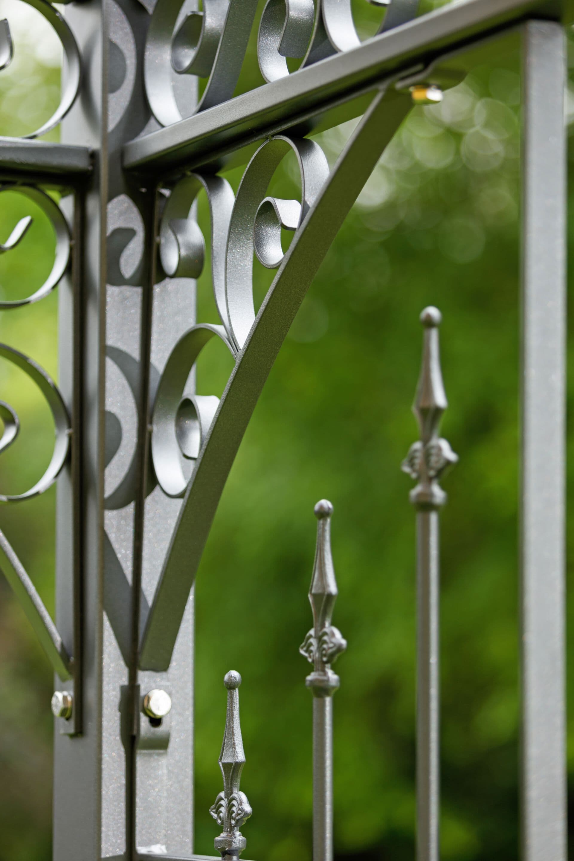 ELEO
GENUA
Wrought iron gazebo — 6