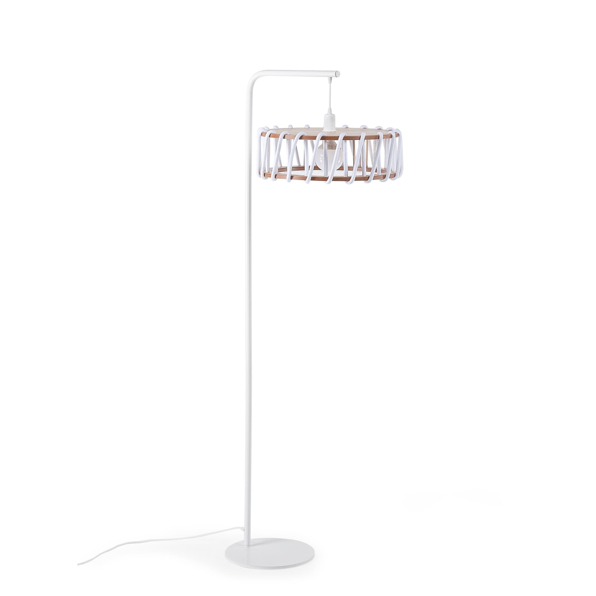 EMKO
MACARON
Rope floor lamp — 50