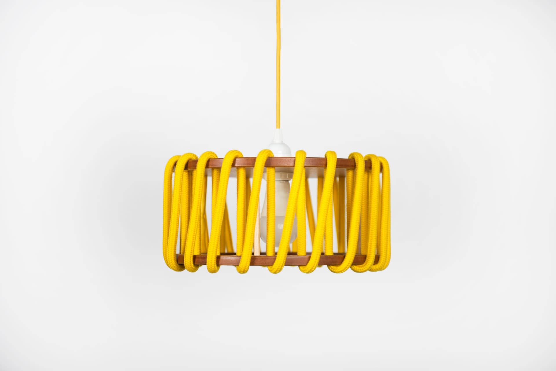 EMKO
MACARON
Rope pendant lamp — 7