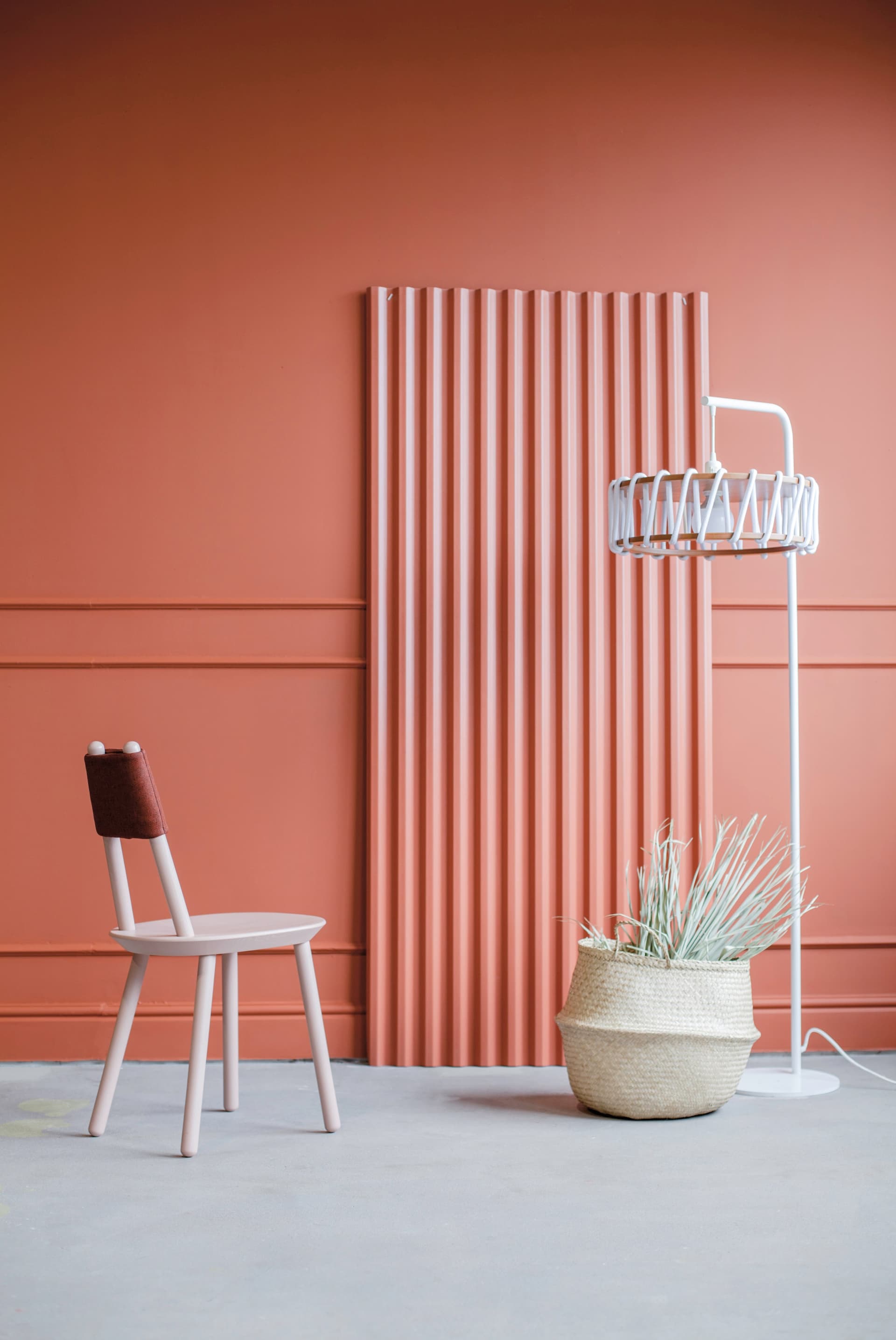 EMKO
NAÏVE
Solid wood chair — 8