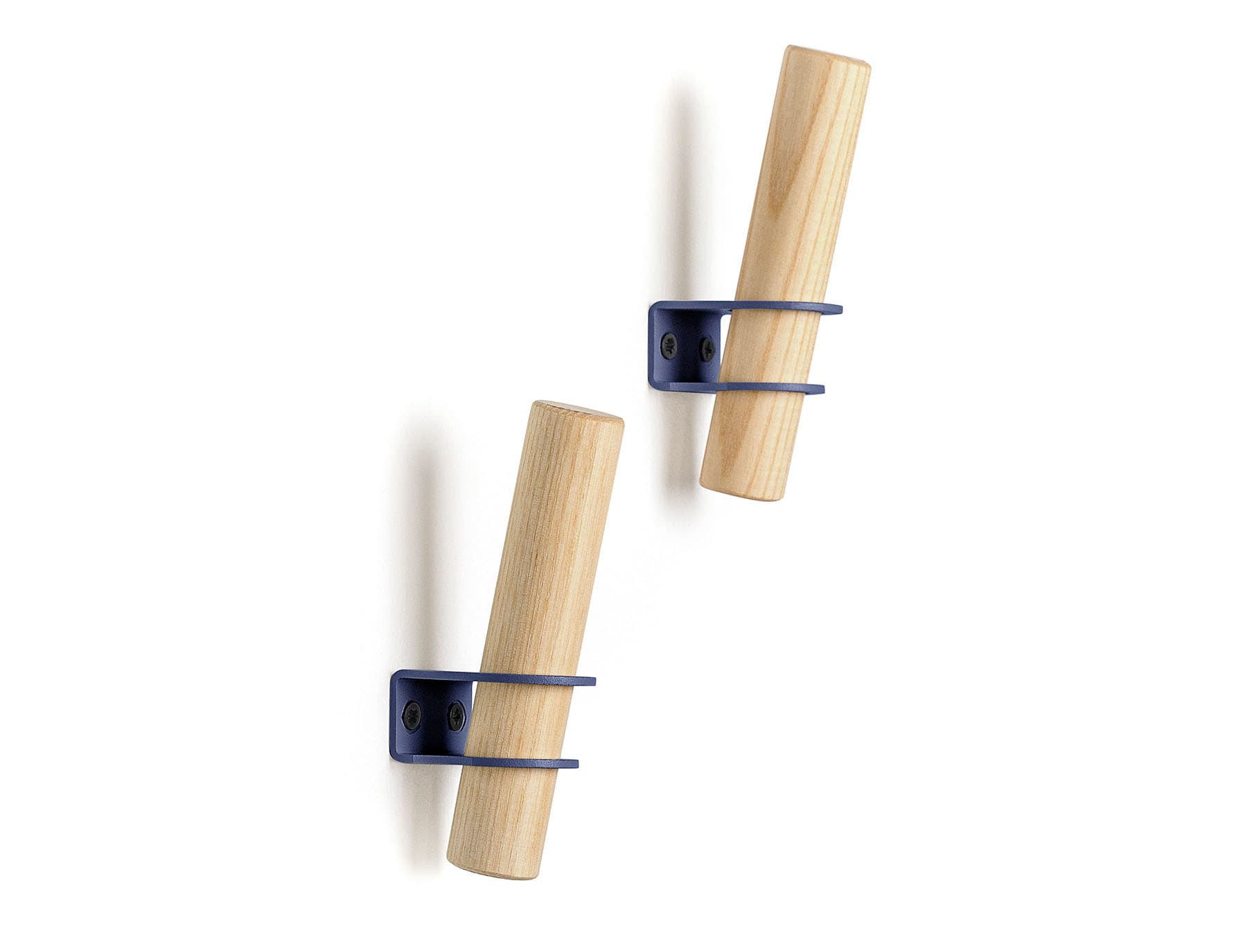 EMKO
TORCH
Wooden coat rack — 13