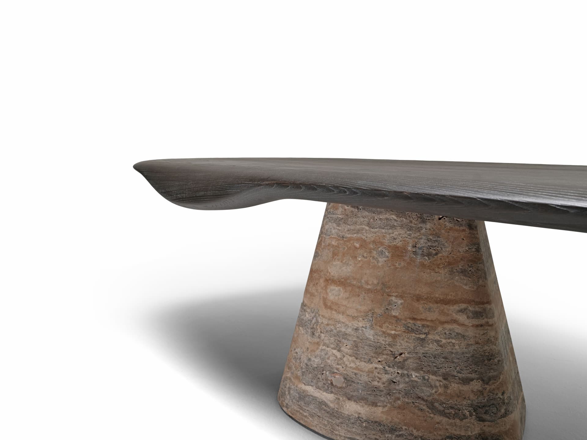 ENNE
DOLMEN
Oval wooden table — 5