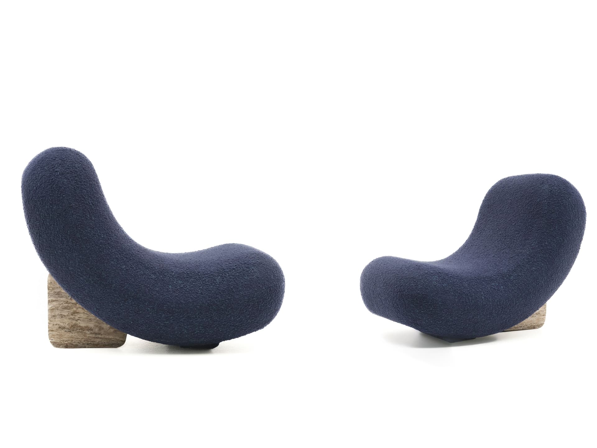 ENNE
NAMI
Fabric armchair — 2