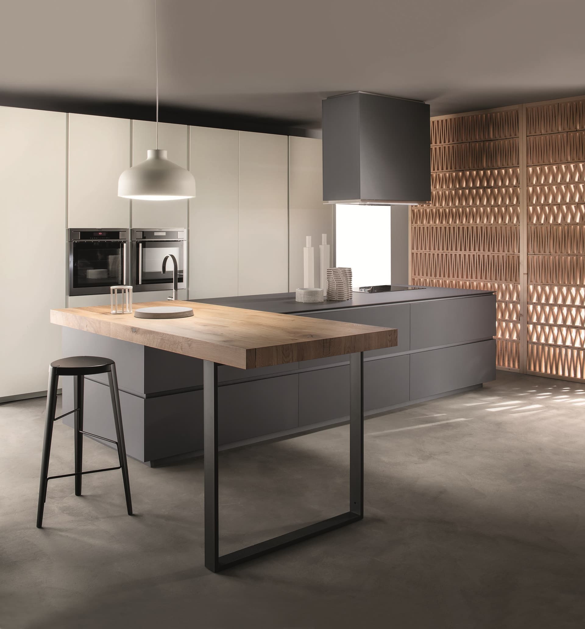 ERNESTOMEDA
OBLIQUA
Kitchen — 6