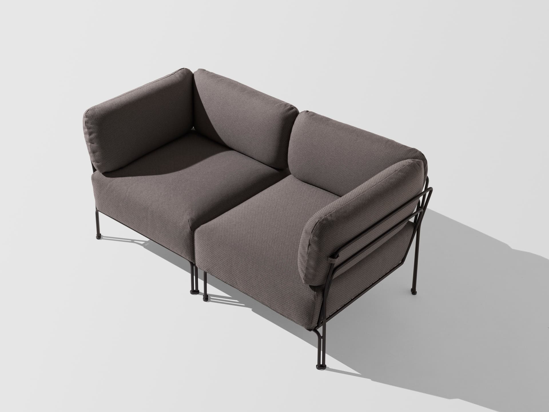 Et al.
ARI 1311
Corner armchair — 1