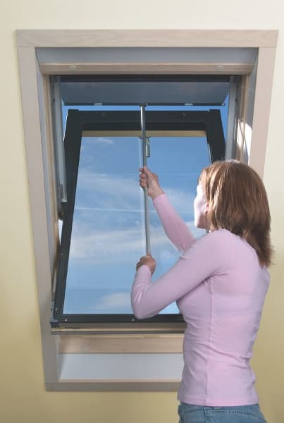 Fakro
AMZ
Outdoor skylight shade — 3
