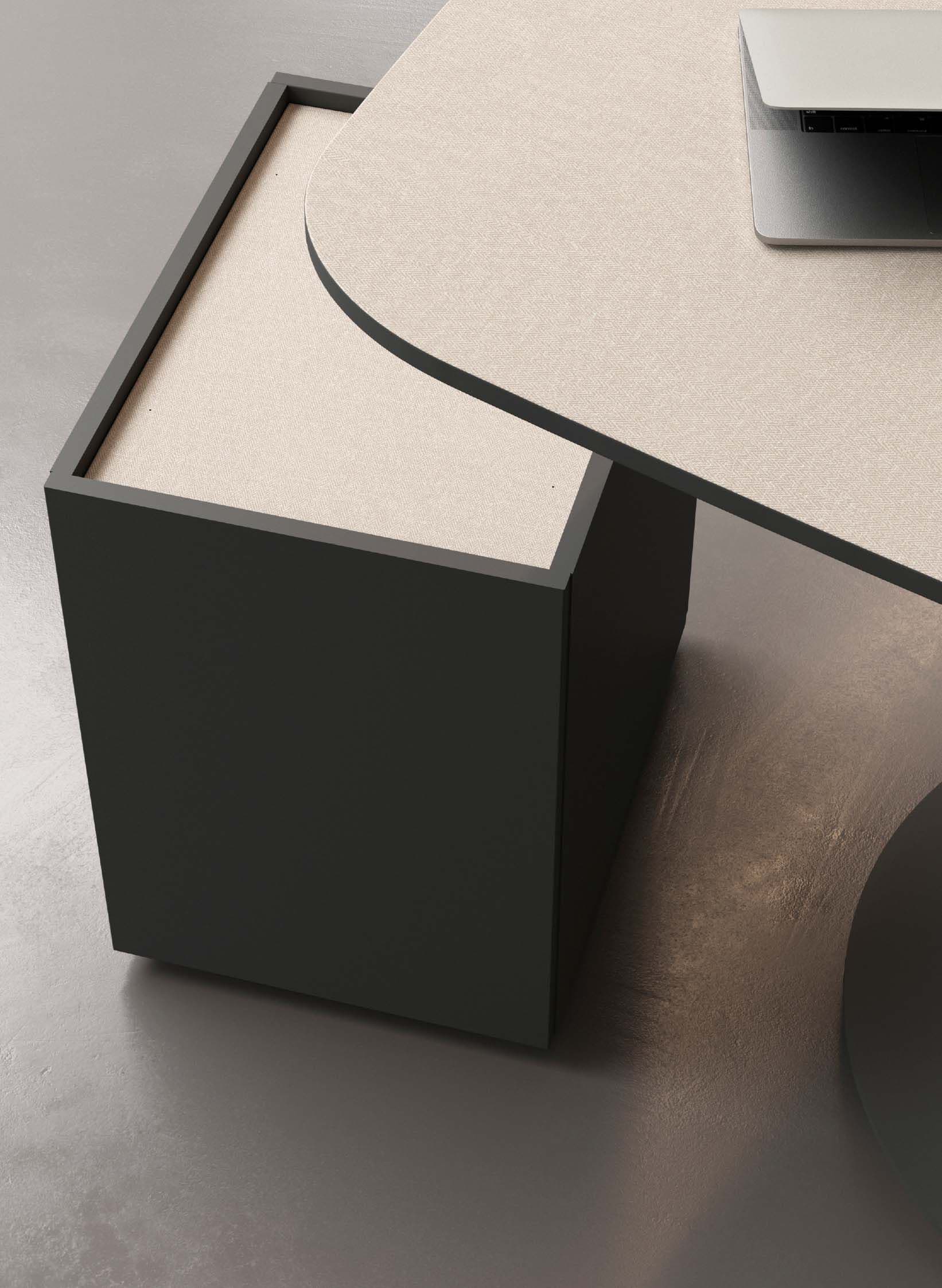 FANTONI
MEET UP
Executive desk — 2