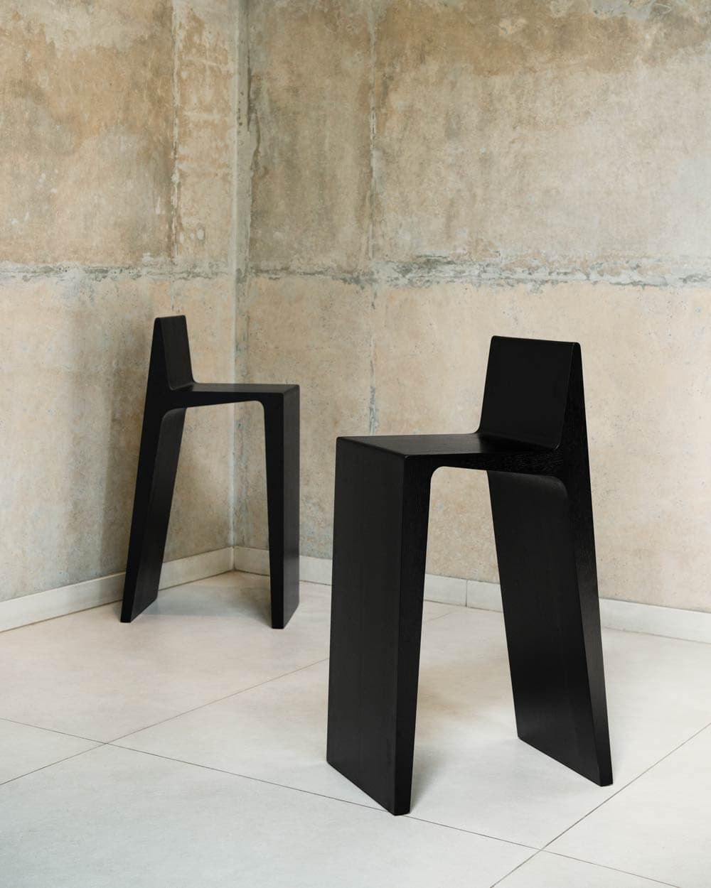 Fico
ATLAS
Solid wood barstool — 6