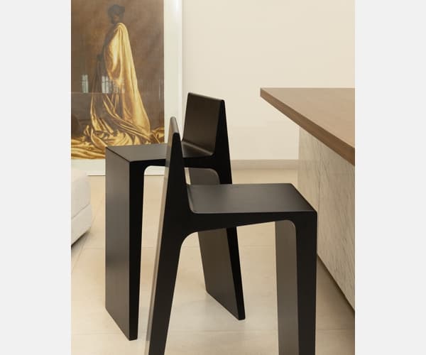 Fico
ATLAS
Solid wood barstool — 8