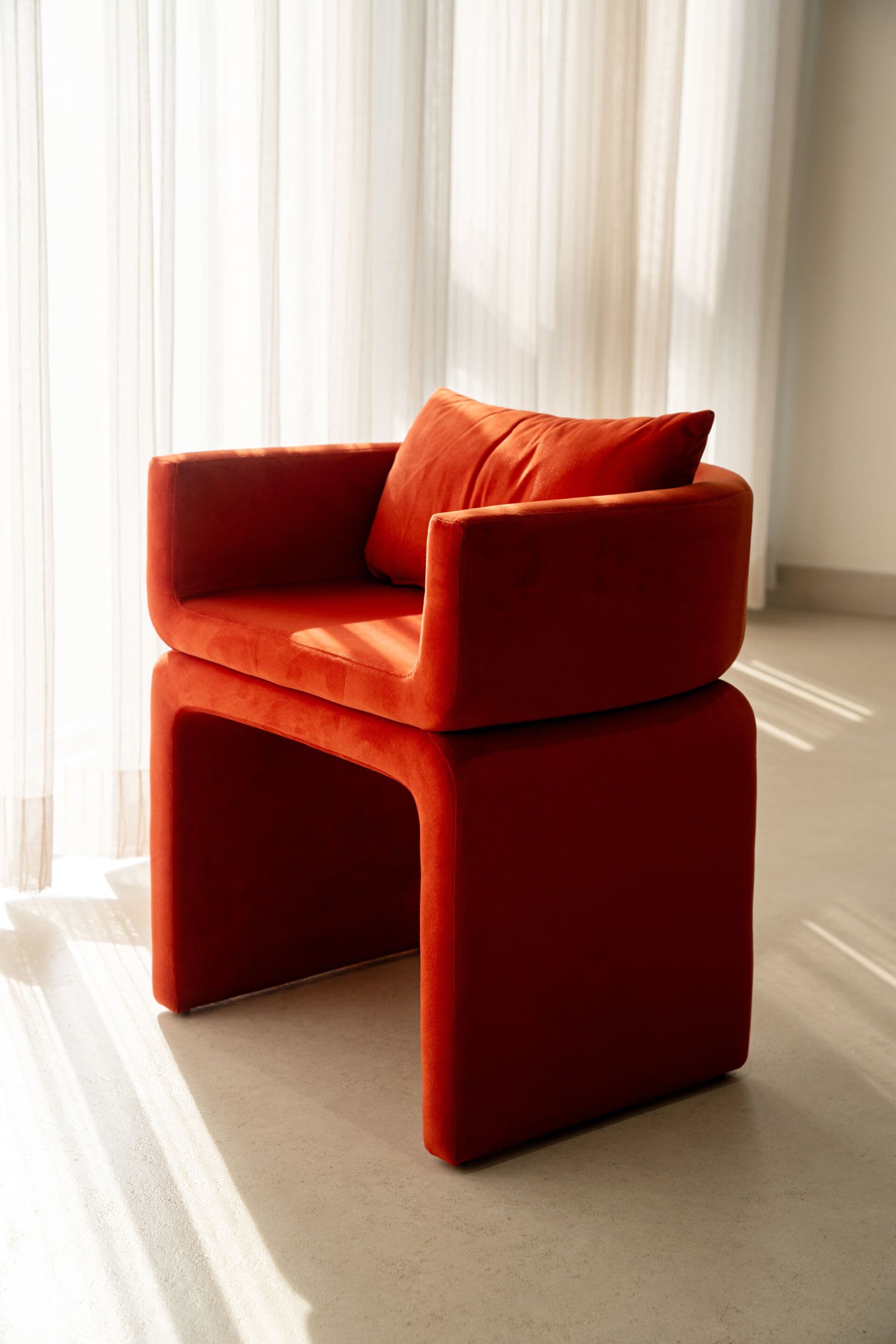 Fico
MICHELLE
Velvet easy chair — 3