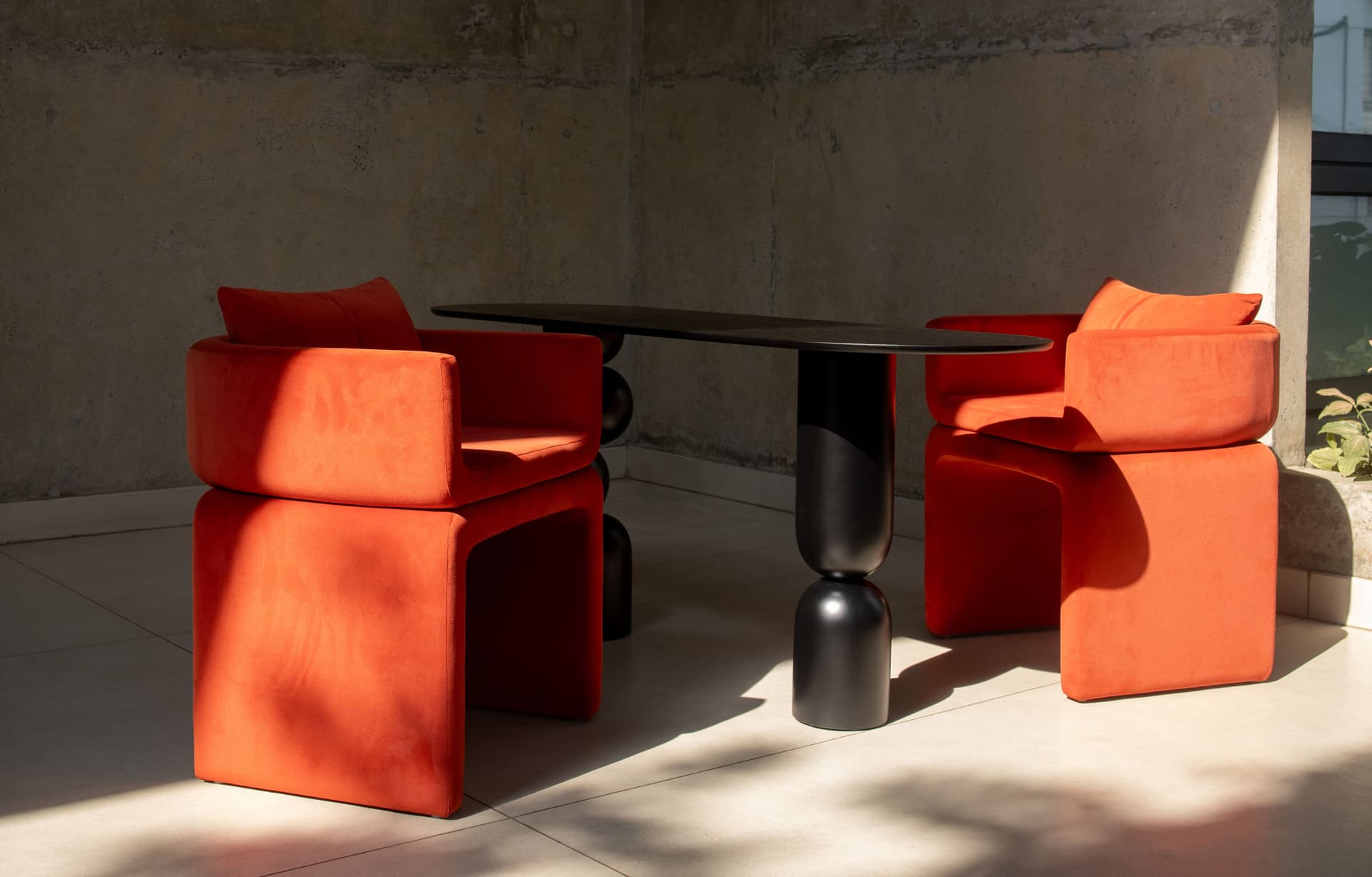 Fico
MICHELLE
Velvet easy chair — 4