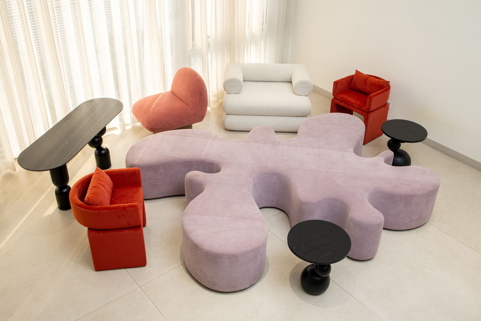 Fico
MICHELLE
Velvet easy chair — 7