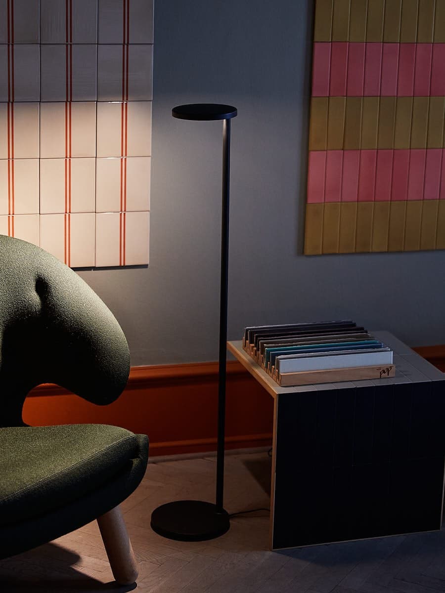 Flos
OBLIQUE
LED floor lamp — 10