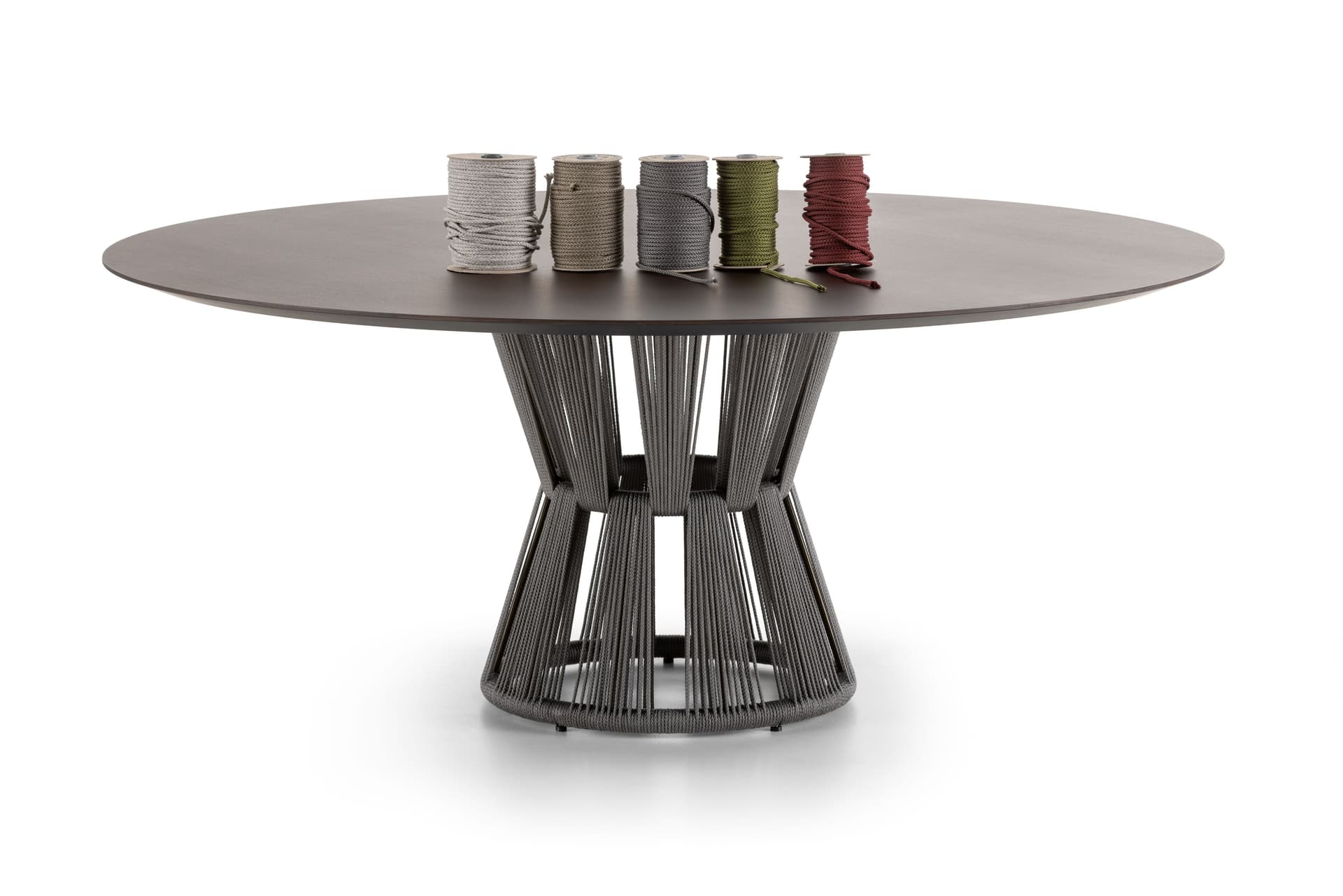 Flou
MACHARD
Round table — 4