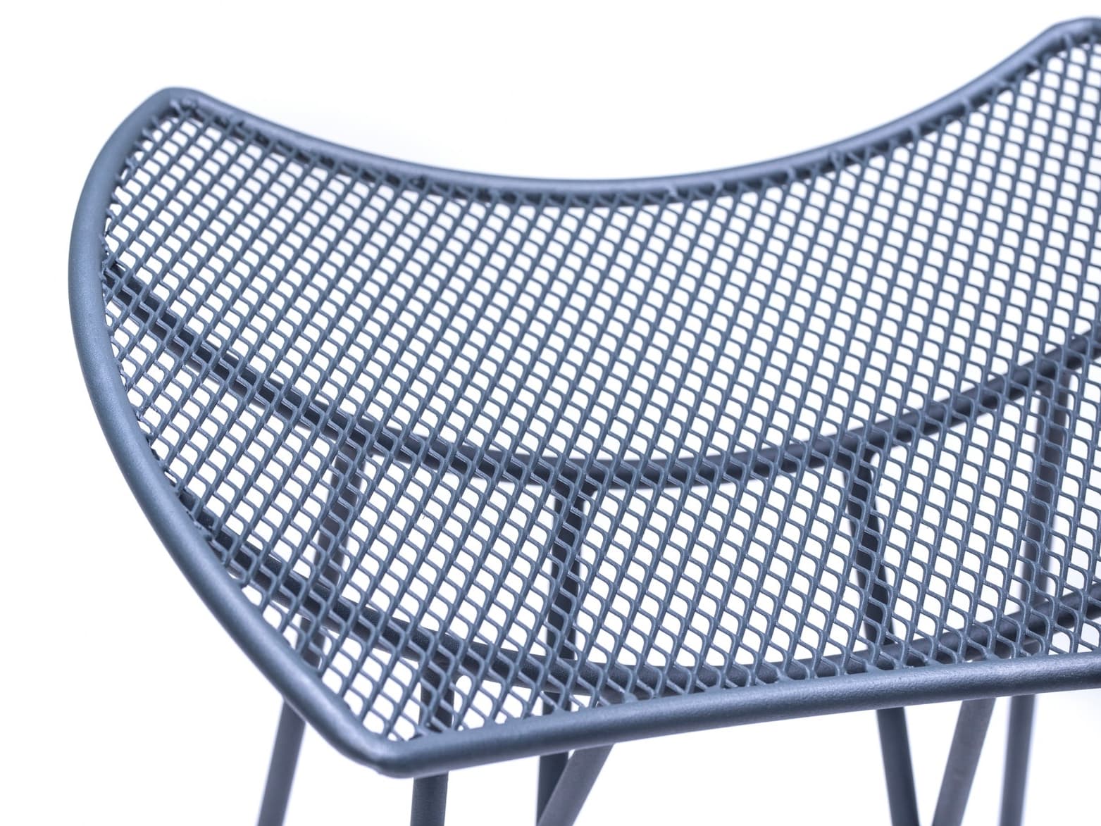 Garda Furniture
LEI
Metal stool — 11