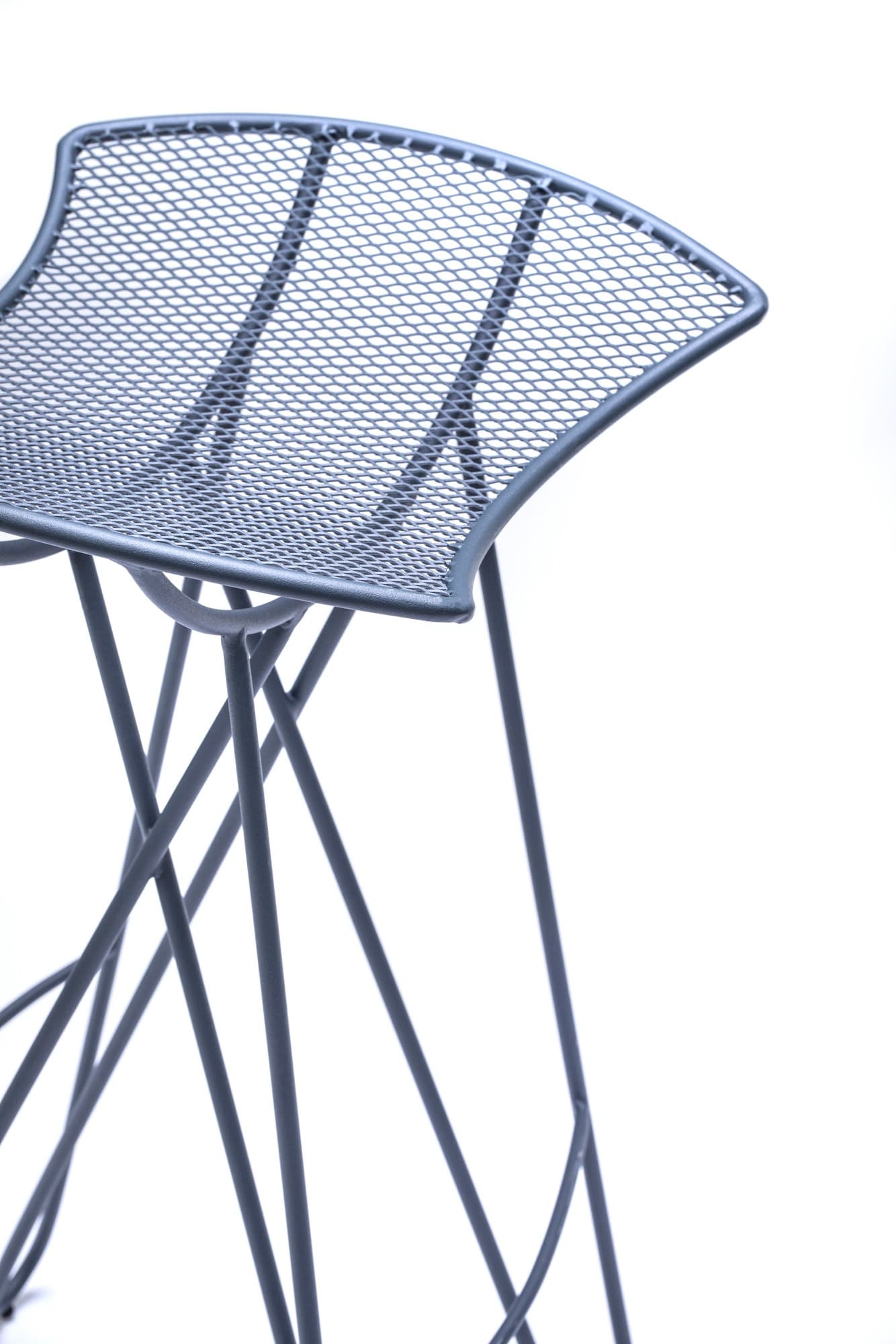 Garda Furniture
LEI
Metal stool — 14