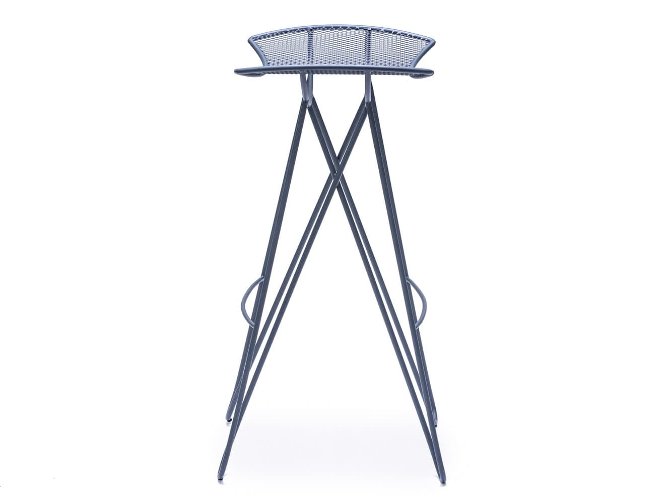 Garda Furniture
LEI
Metal stool — 3