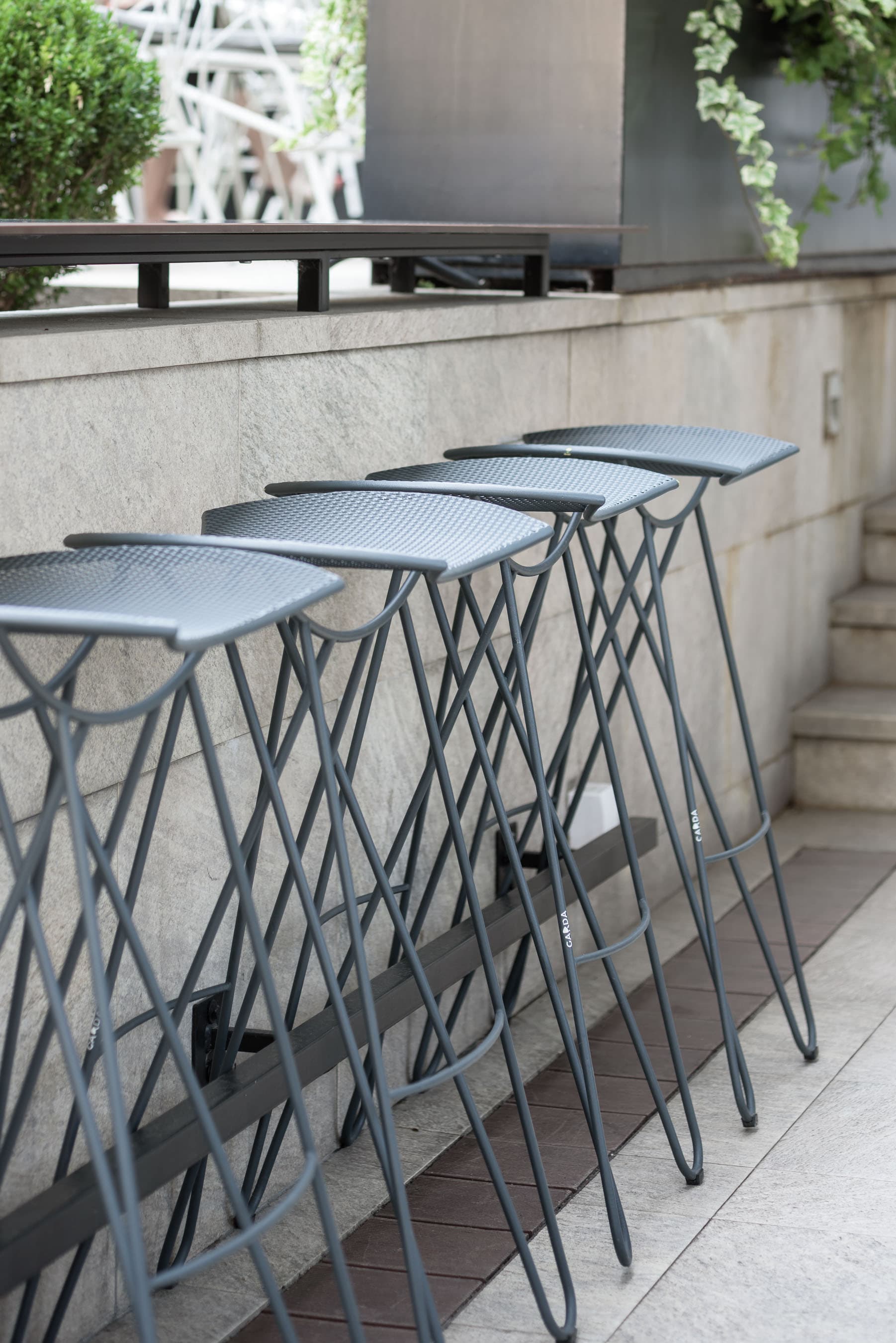 Garda Furniture
LEI
Metal stool — 6