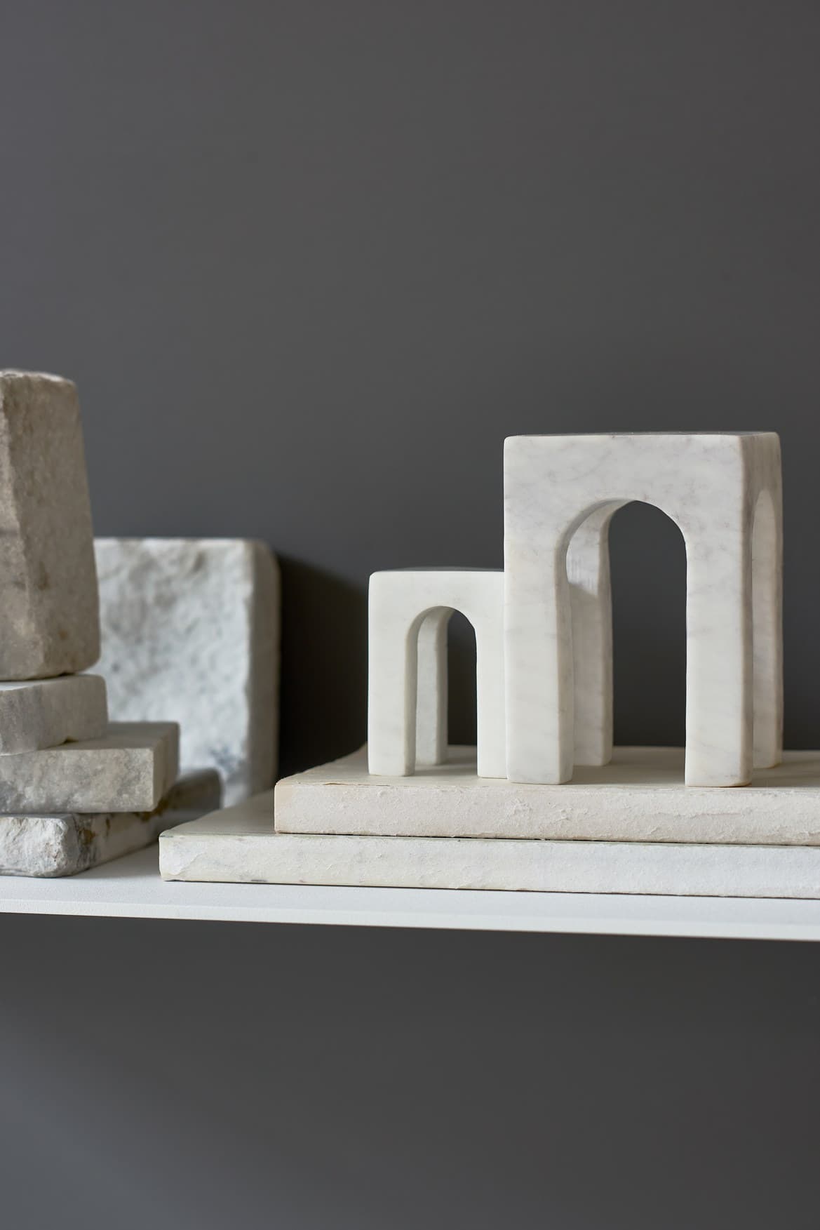 Gejst
ARKIS
Marble bookend — 12