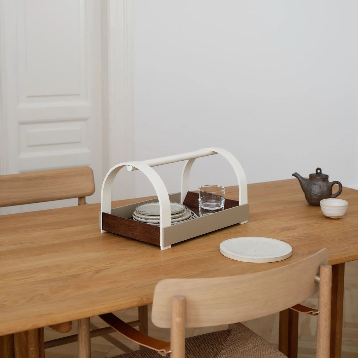 Gejst
KYDO
Wooden tray — 4