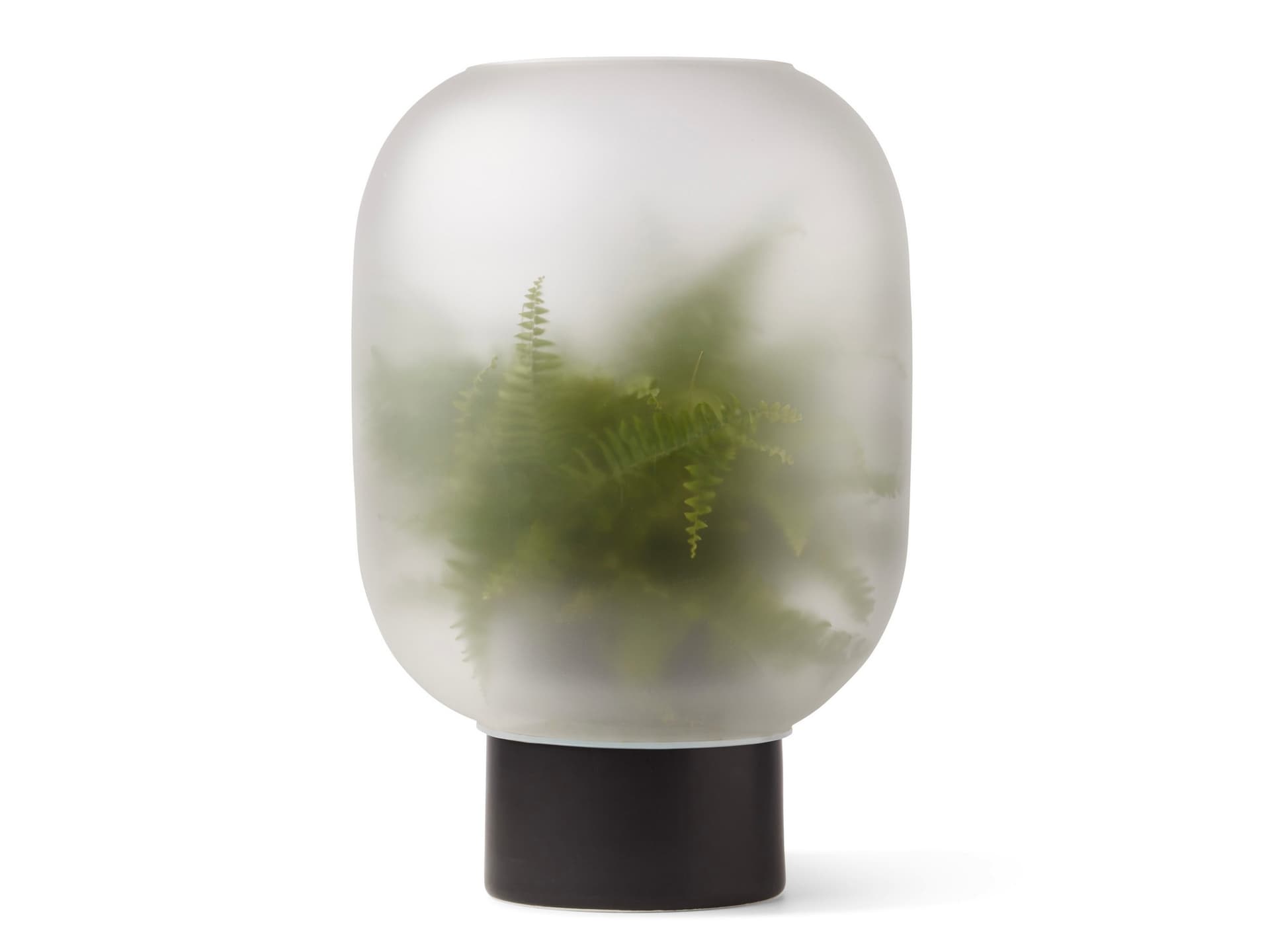 Gejst
NEBL
Frosted glass vase — 11