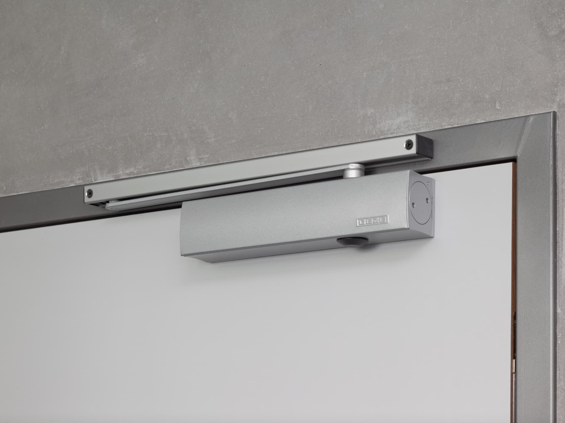 GEZE
GEZE TS 5000
Door closer — 1