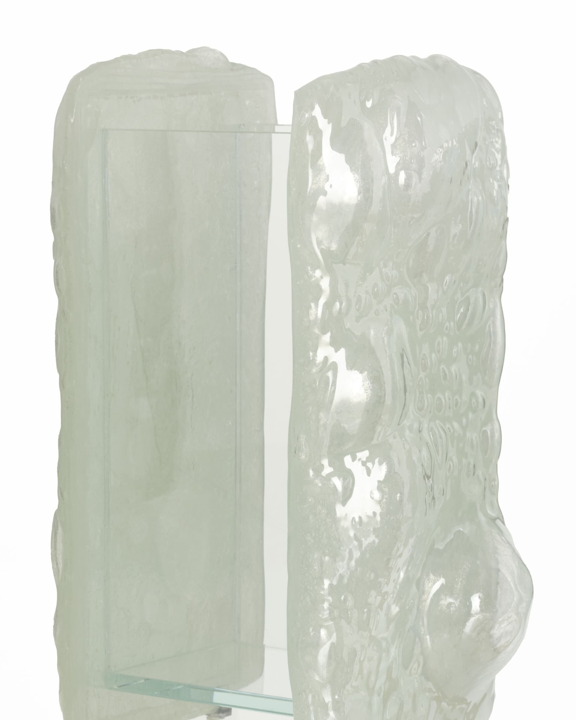 Glas Italia
OPALIA
Crystal vase — 2