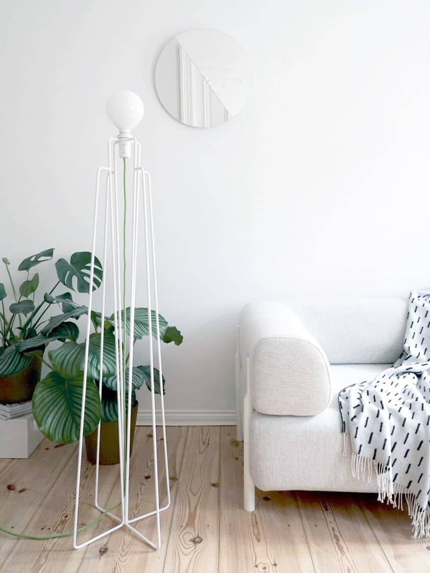 Grupa
MODEL
Handmade floor lamp — 4