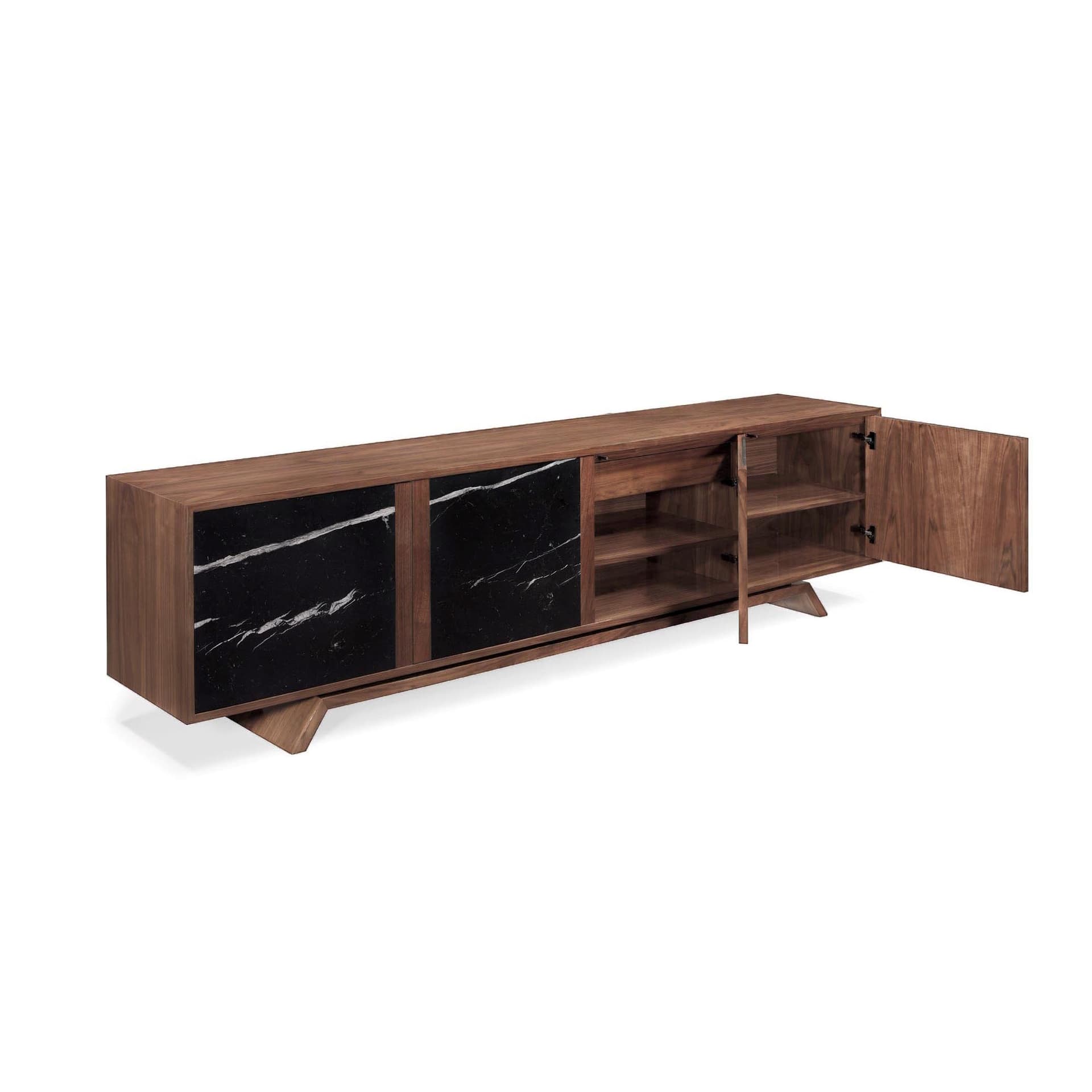 Hatt
BUTLER
Wooden sideboard — 4