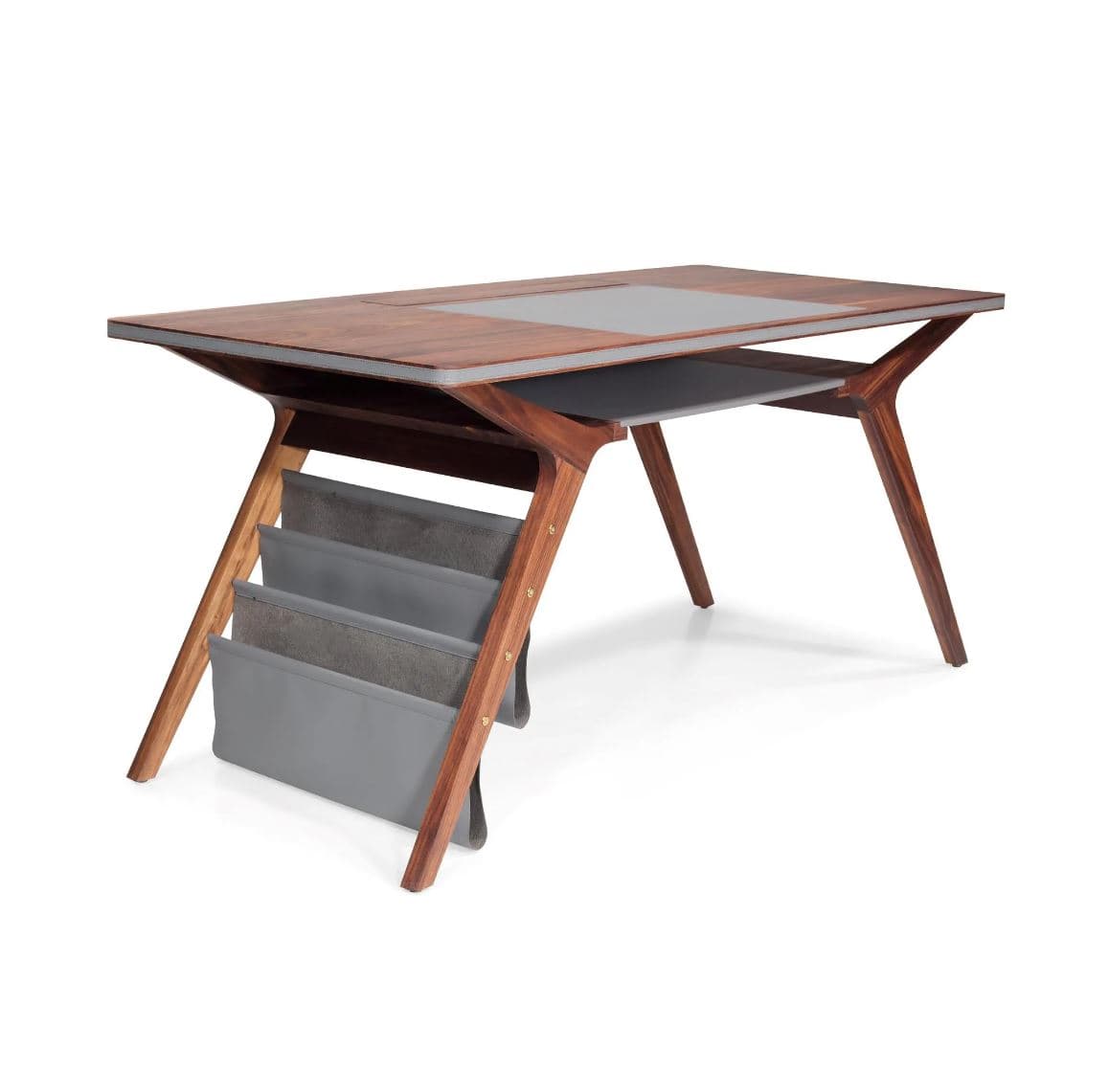 Hatt
MRS. NOTE
Wooden desk — 27