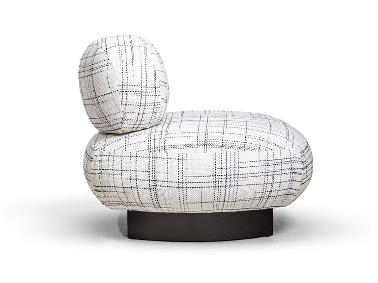 HESSENTIA
LULLABY
Armchair — 2