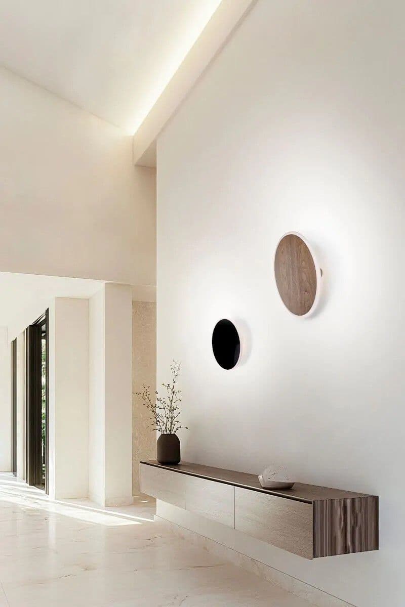 ICONE
CLIPS
Aluminium wall lamp — 6