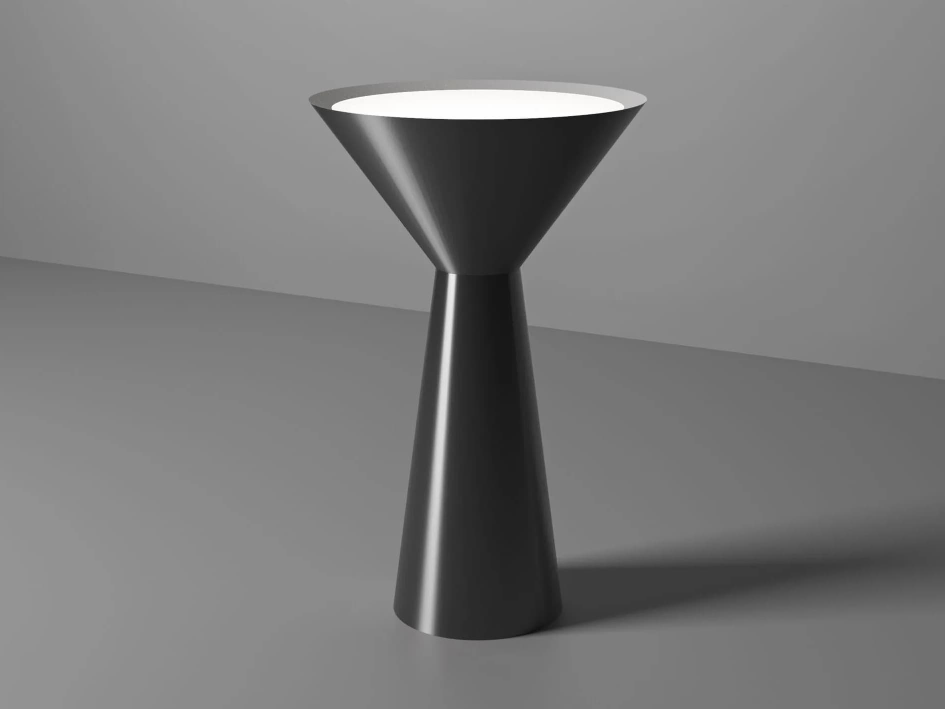 ICONE
LAMA
LED metal table lamp — 4