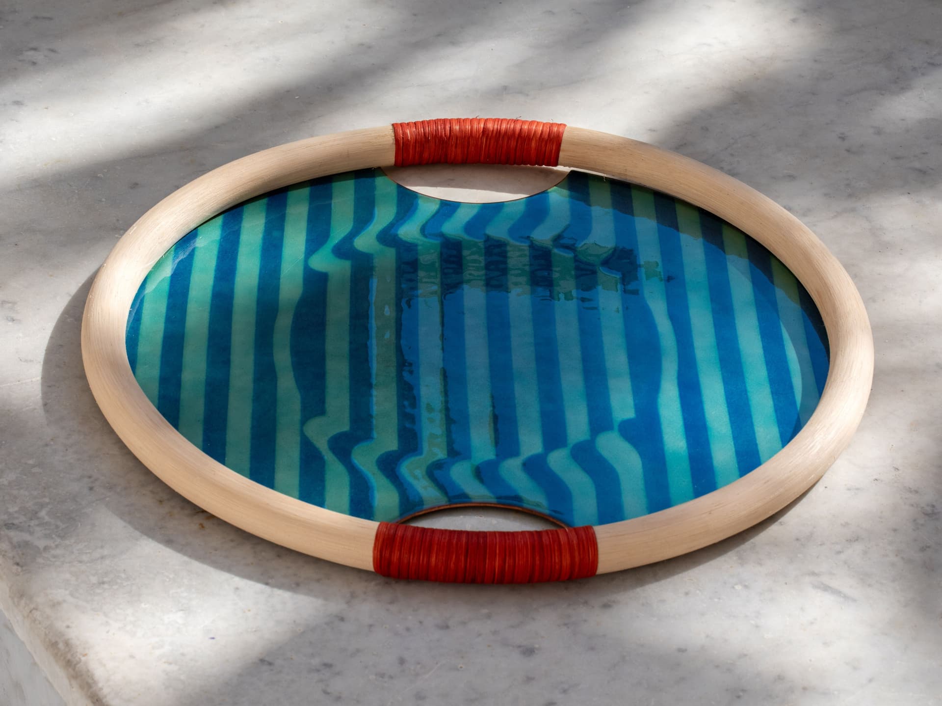Incalmi
BOMBÉ
Round copper tray — 1