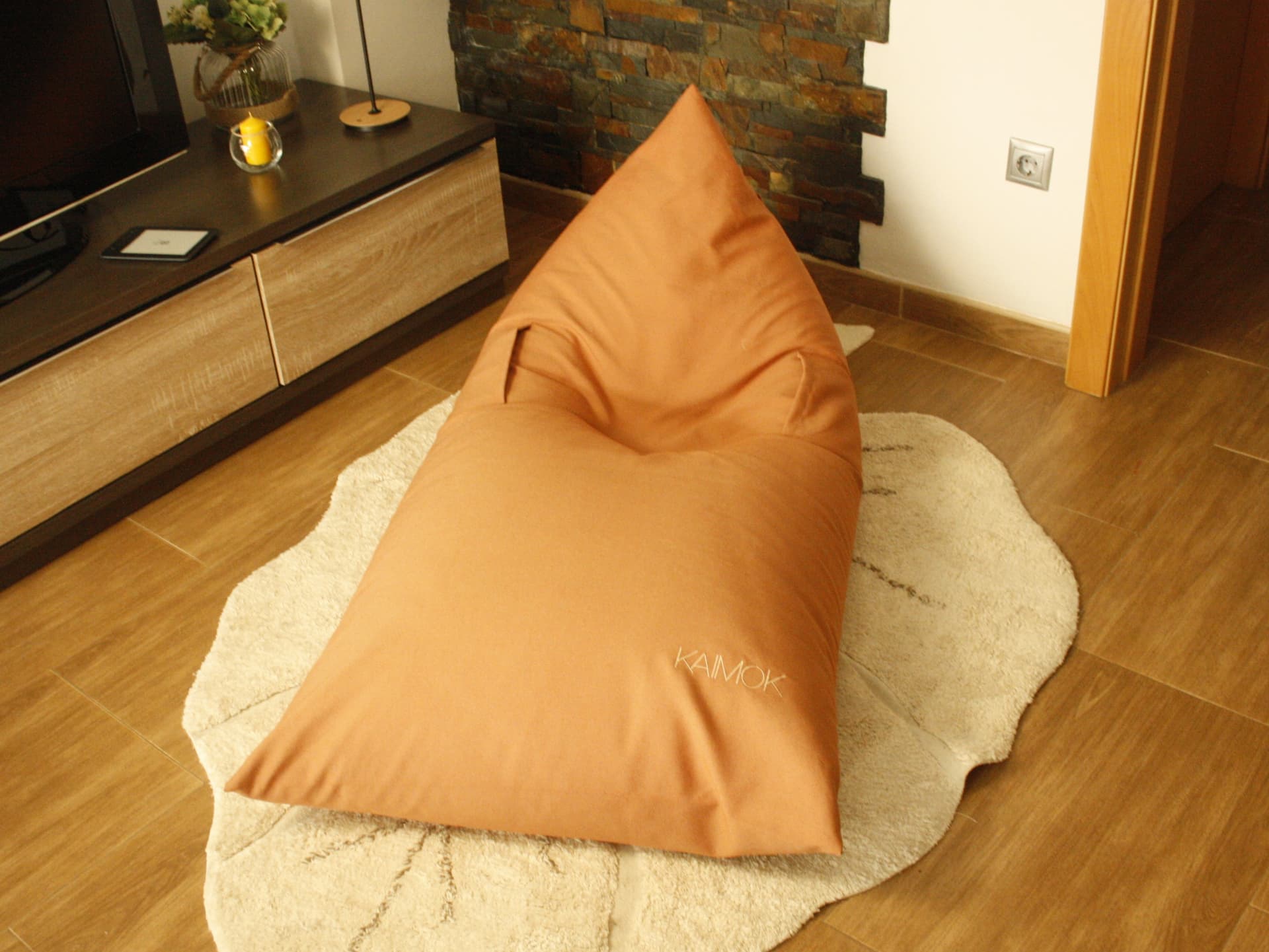 Kaimok
NUVOLA
Fabric bean bag — 8