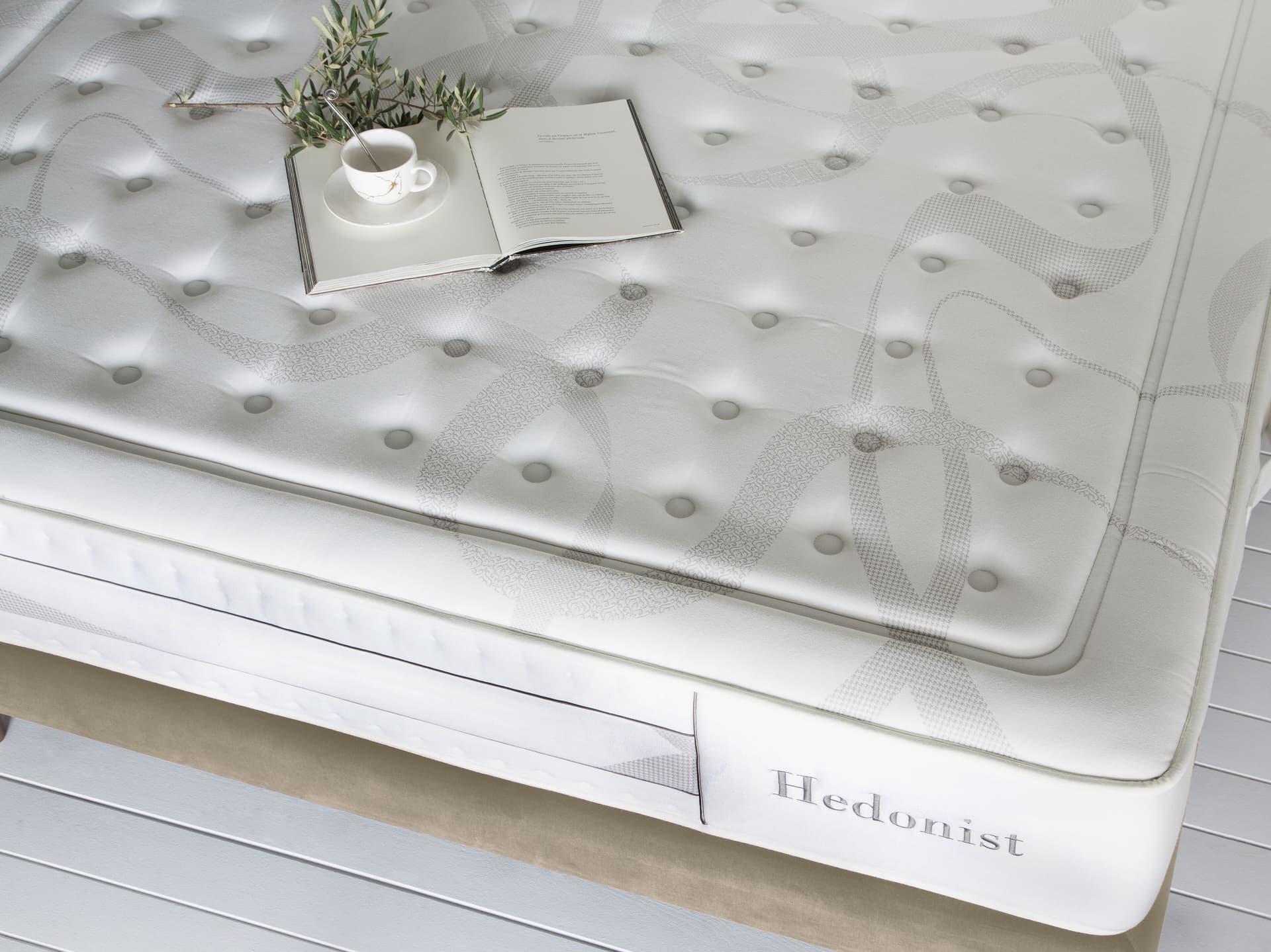Karibian
HEDONIST
Mattress — 4