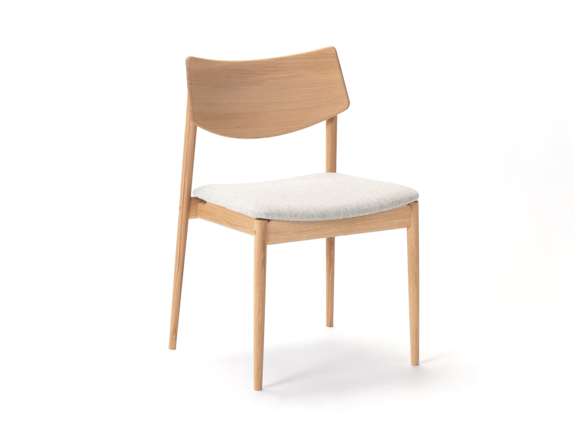 KARIMOKU
A-DC03
Wooden chair — 1
