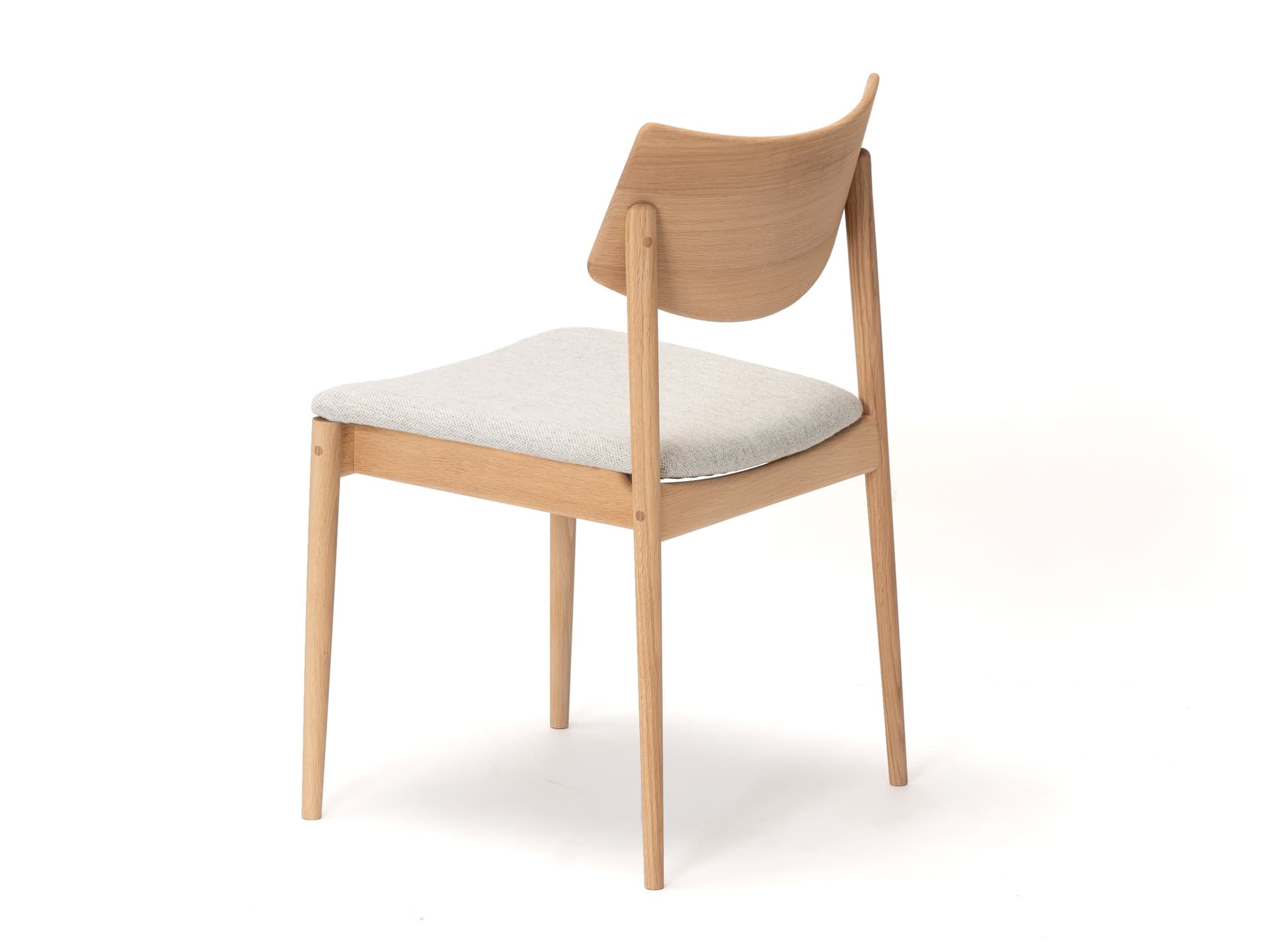 KARIMOKU
A-DC03
Wooden chair — 3