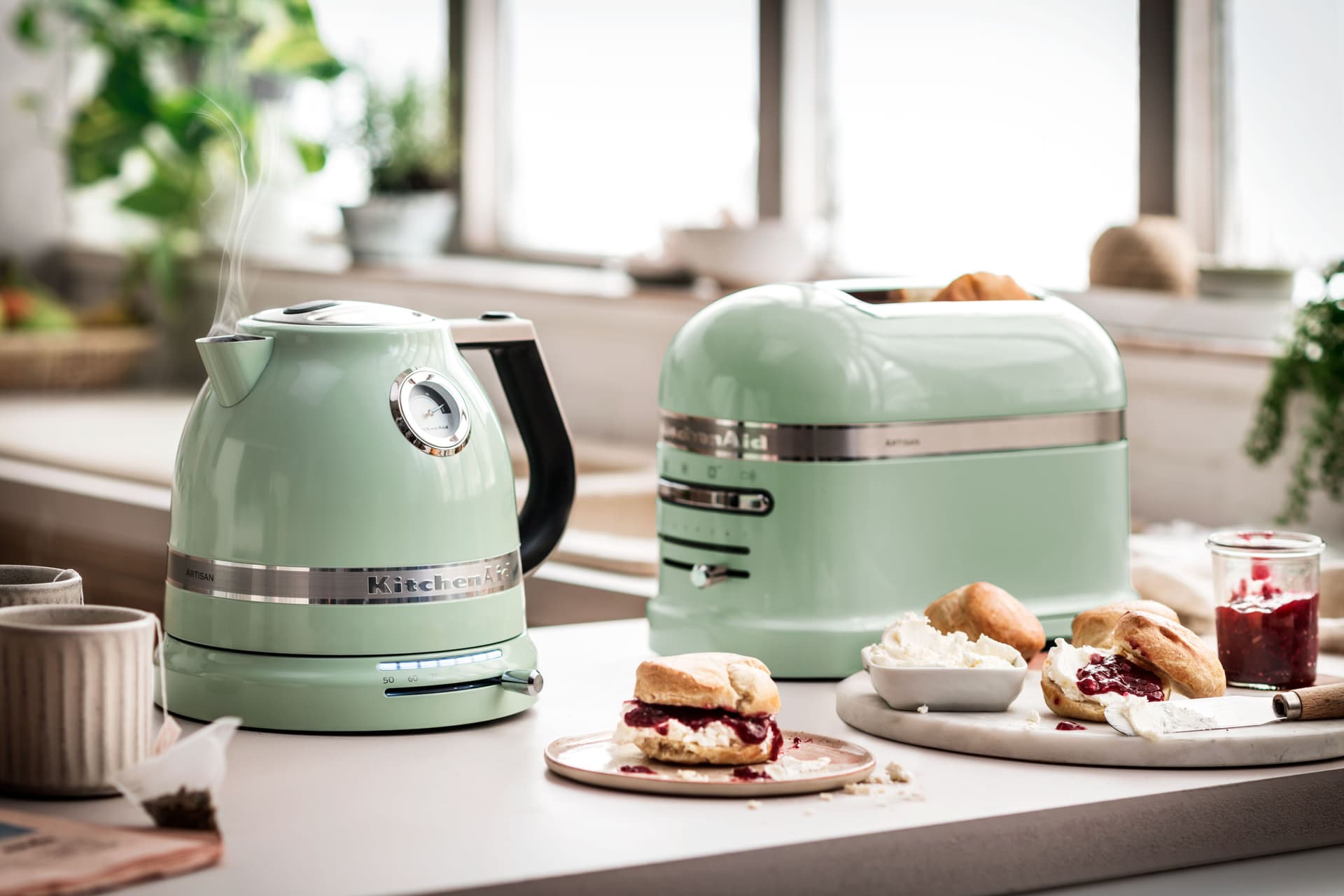 KitchenAid
ARTISAN
Toaster — 5