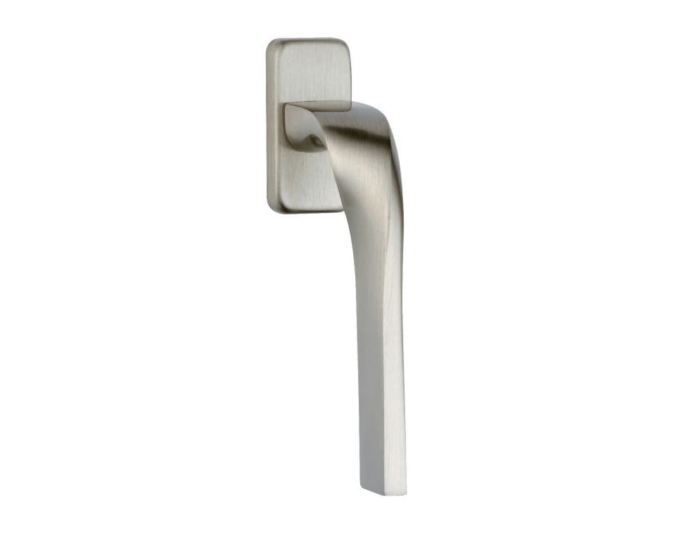 KLEIS
LA
DK brass window handle — 1