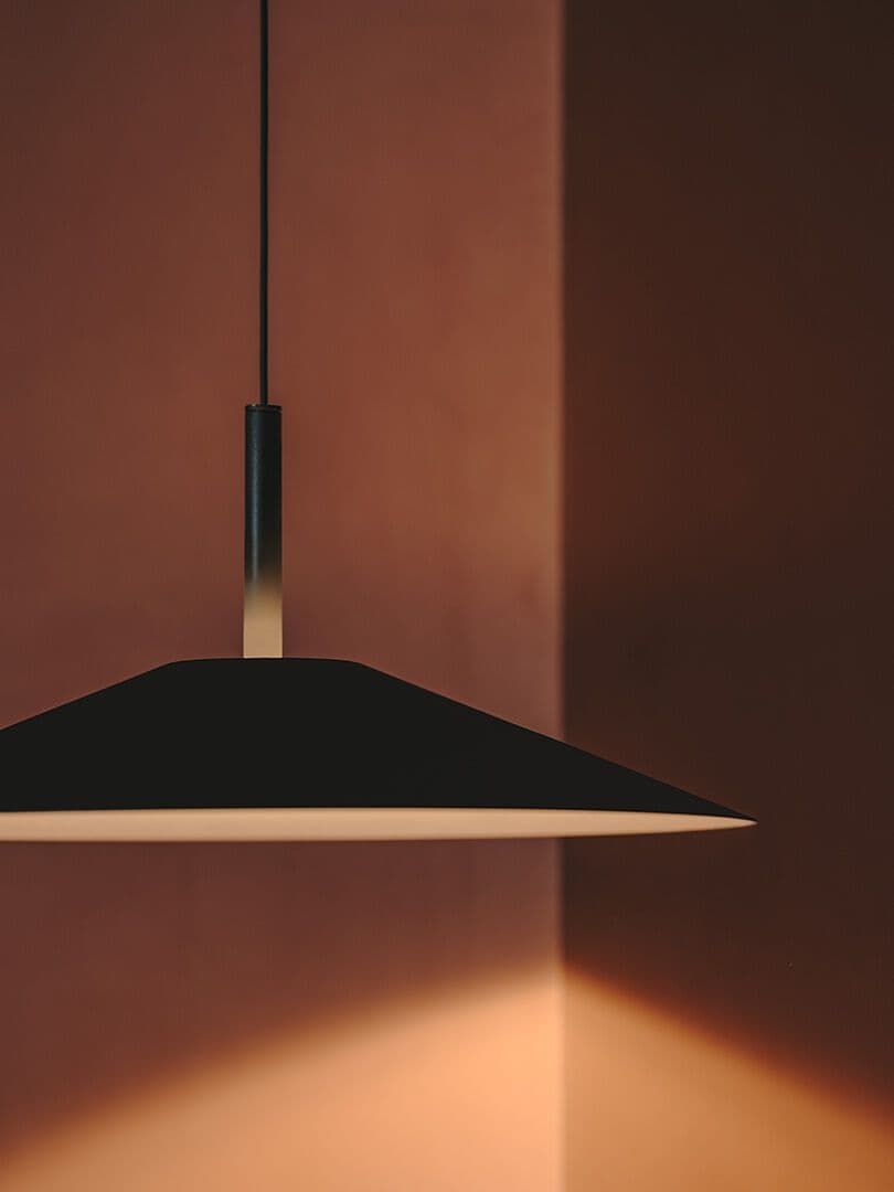 LedsC4
H
Steel pendant lamp — 5