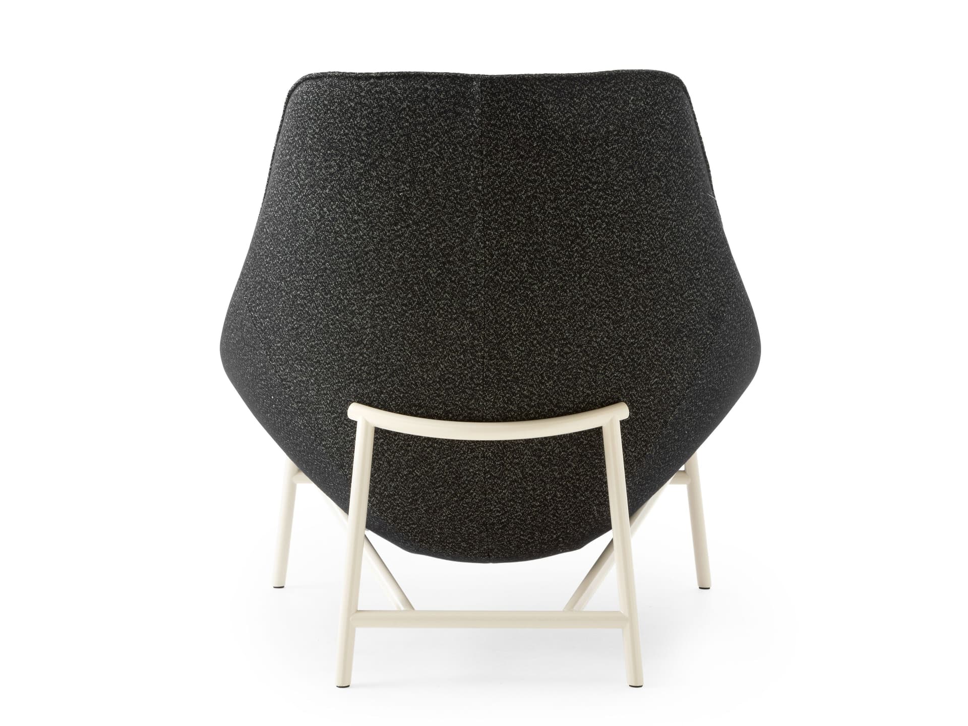 LEOLUX LX
LXR25
Fabric armchair — 6